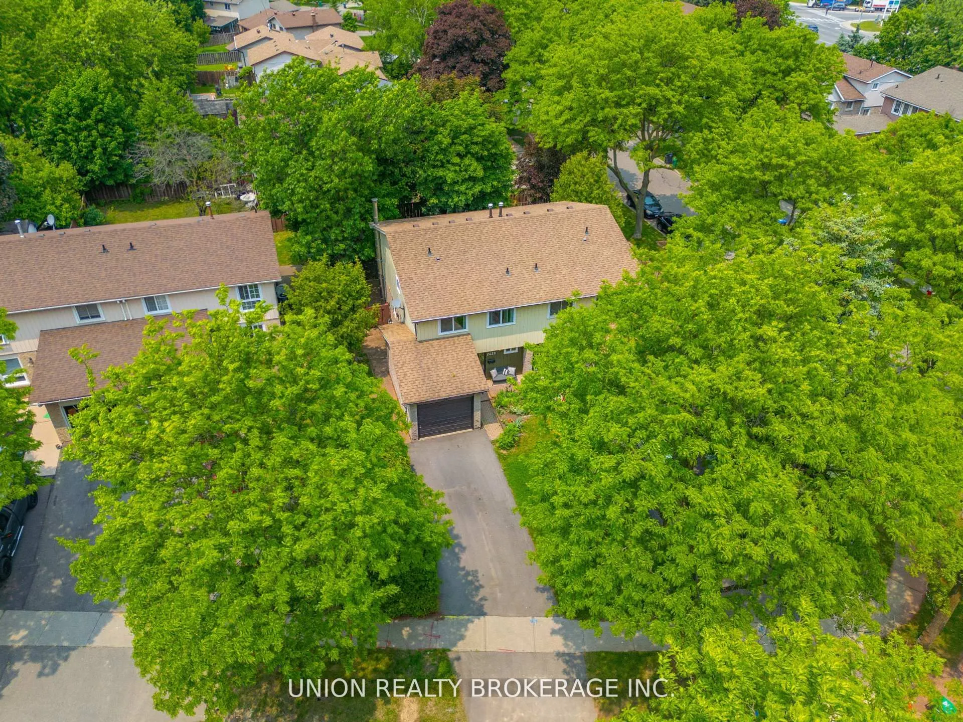 2423 Brasilia Circle N