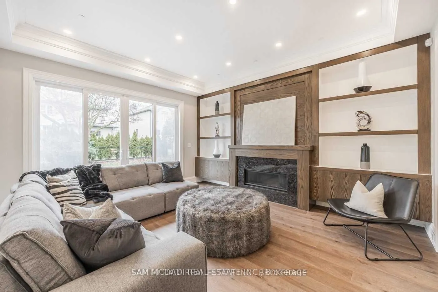 577 Indian Road