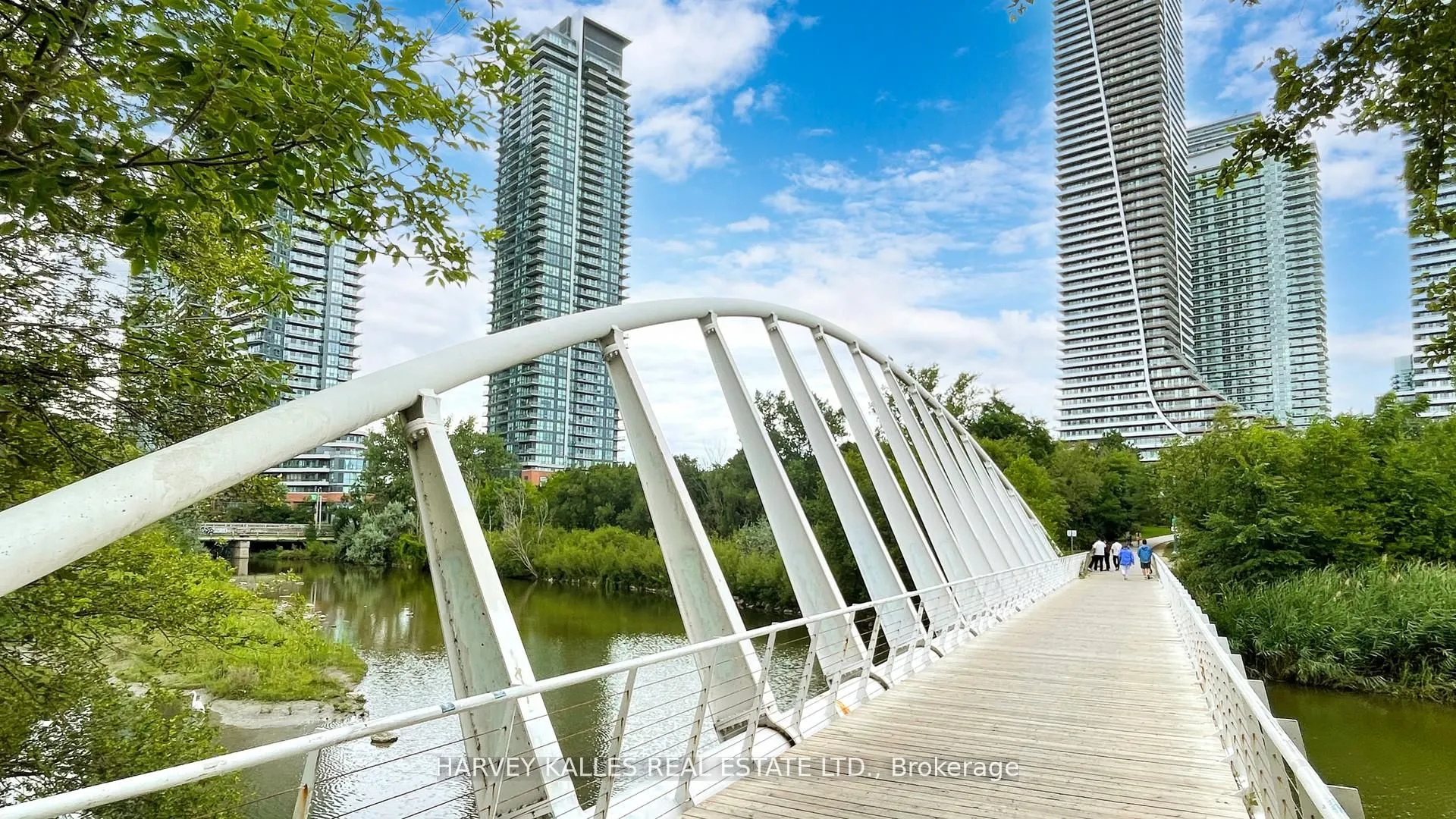 2200 Lake Shore Boulevard W, #4008