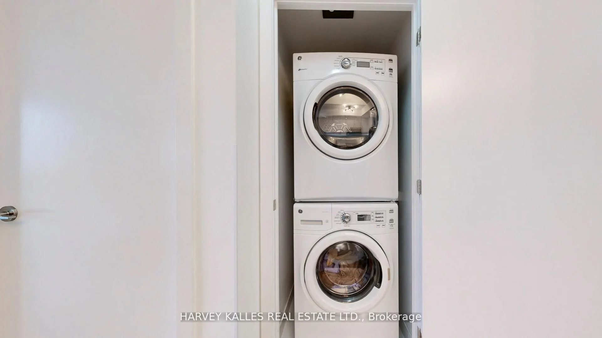 2200 Lake Shore Boulevard W, #4008