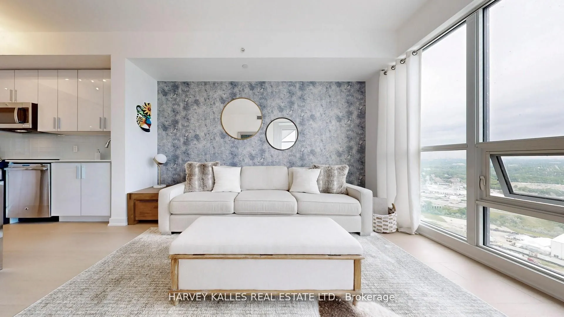 2200 Lake Shore Boulevard W, #4008
