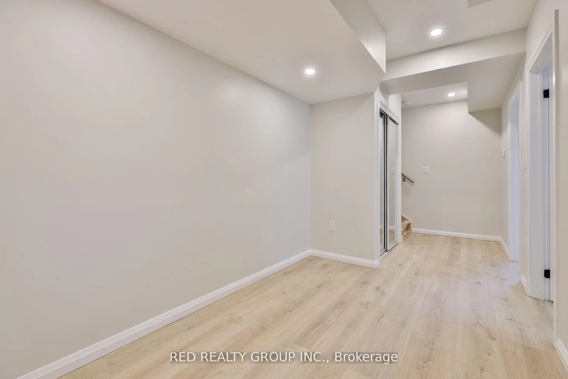 14 Calais Avenue, #Bsmt
