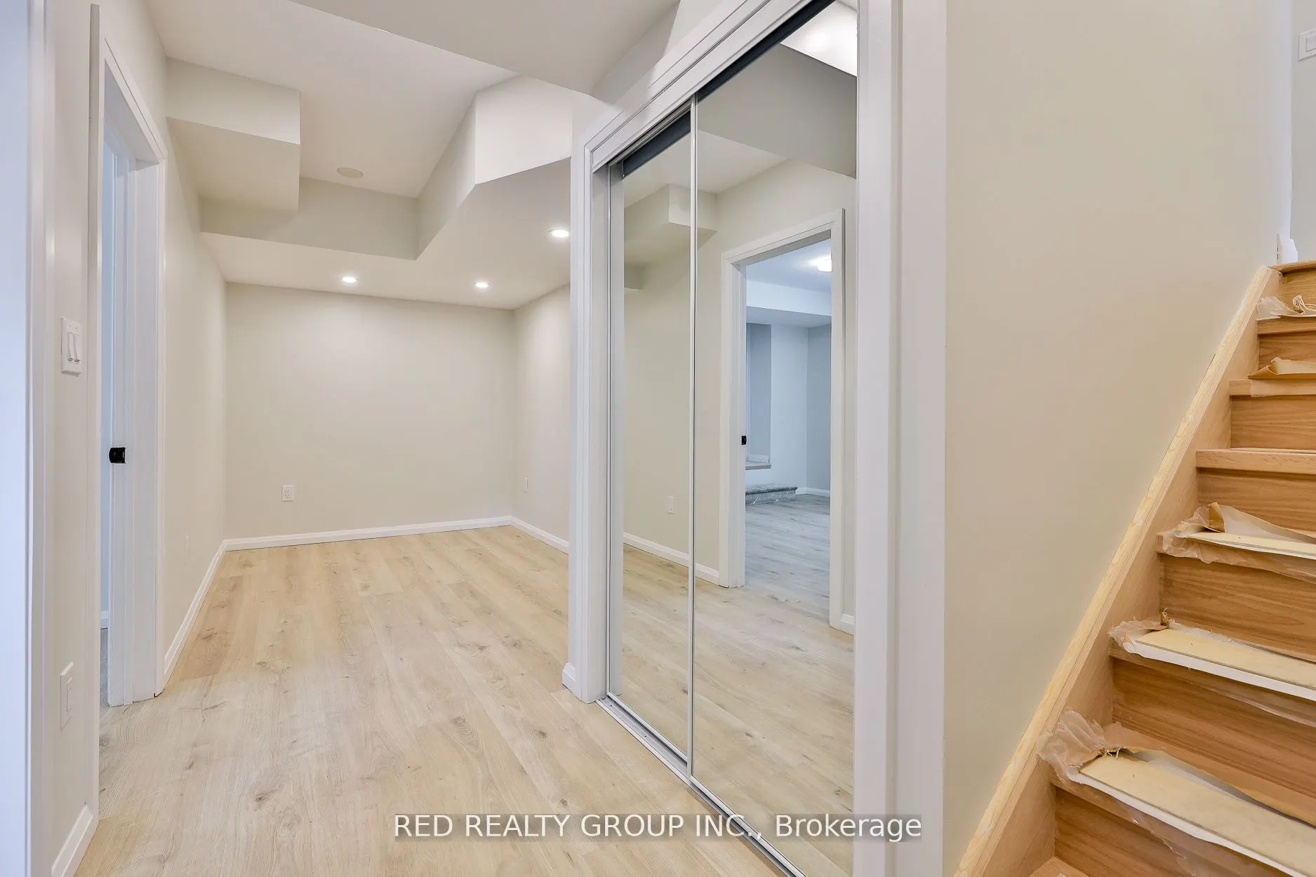14 Calais Avenue, #Bsmt