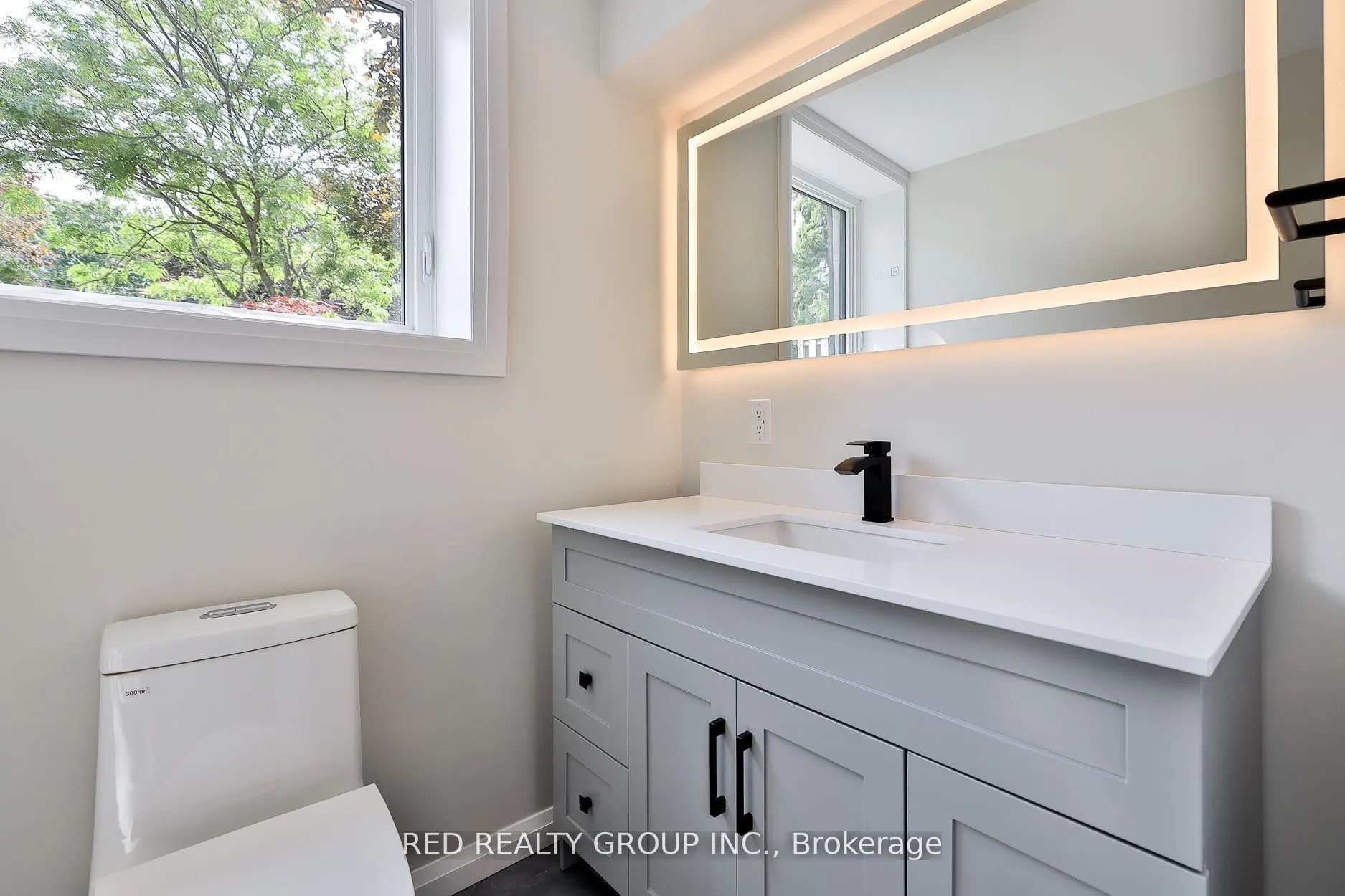 14 Calais Avenue, #Bsmt