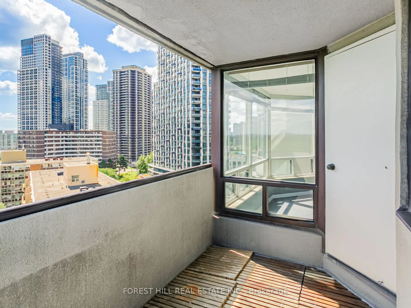1300 Islington Avenue, #1207