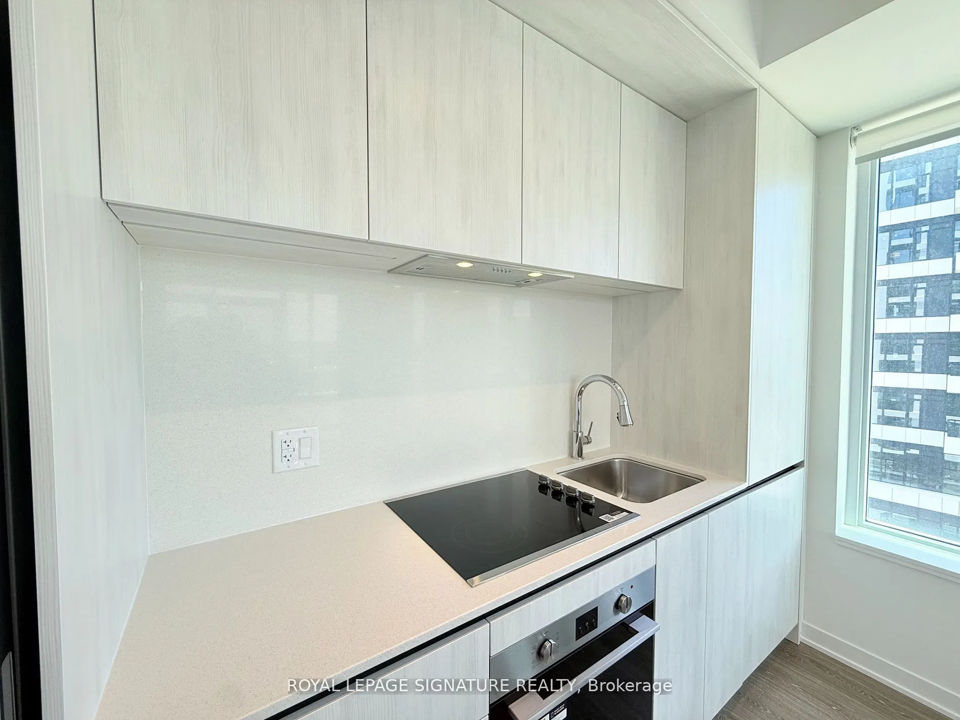 2495 Eglinton Avenue W, #1204