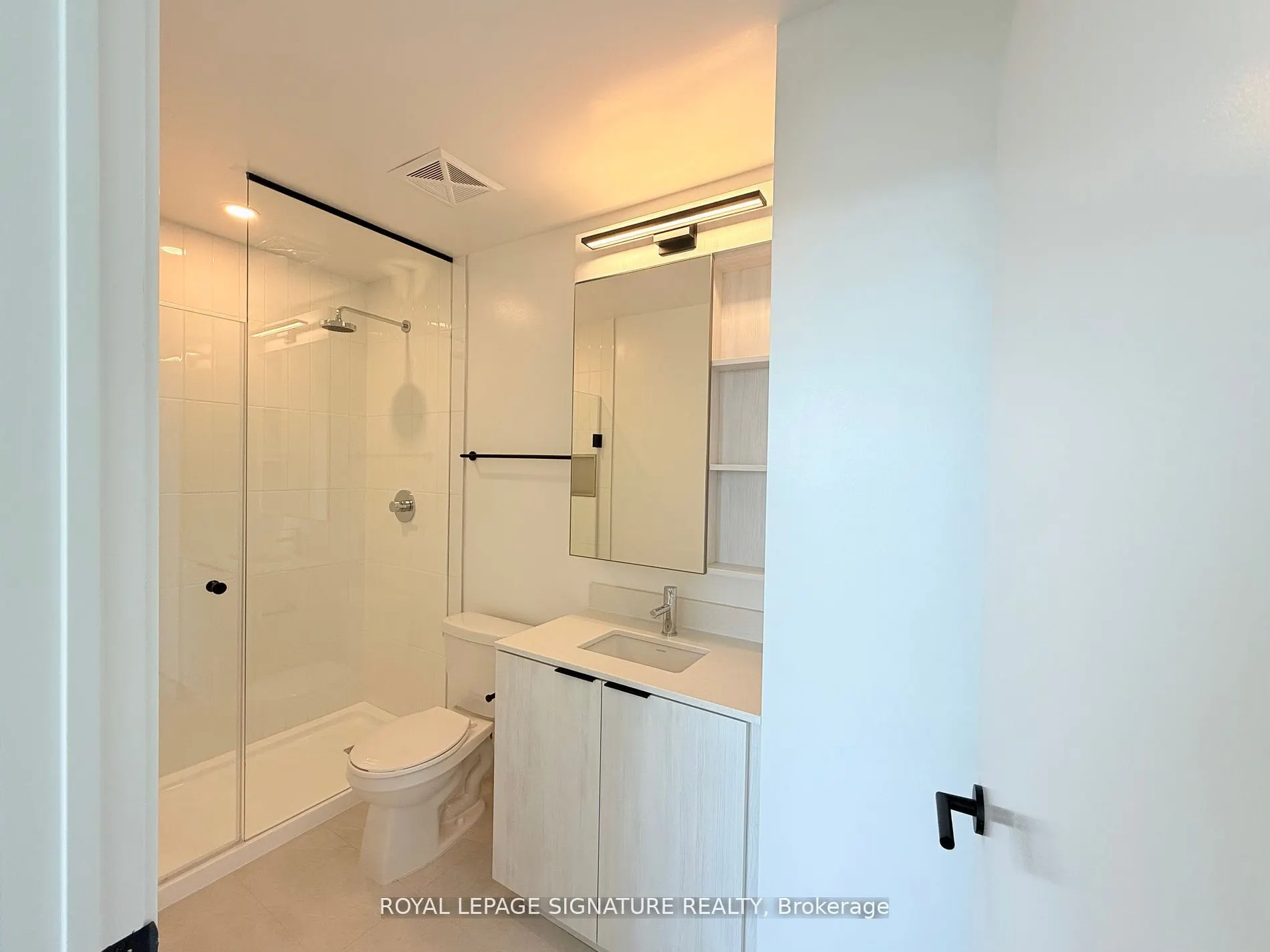 2495 Eglinton Avenue W, #1204