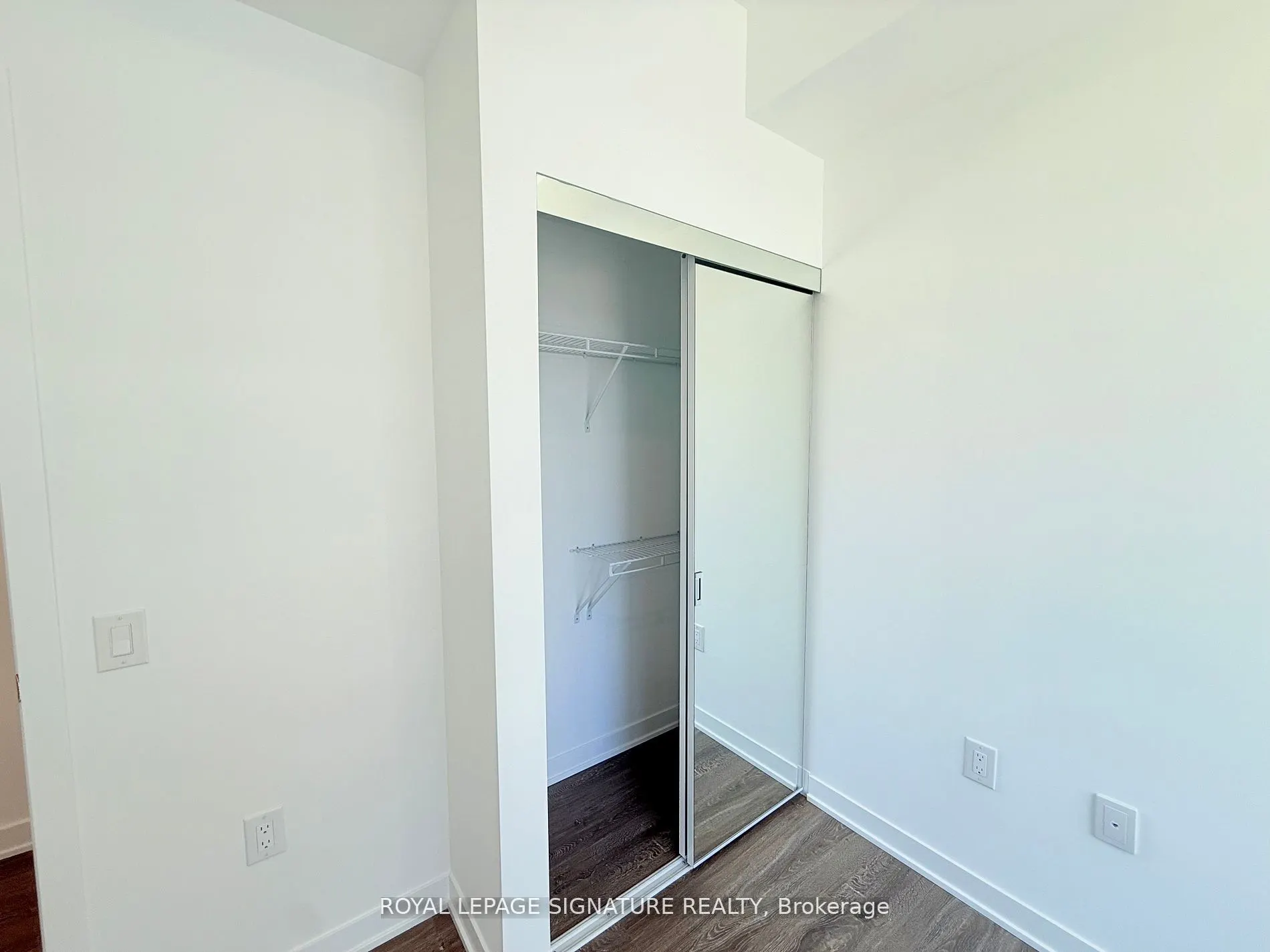 2495 Eglinton Avenue W, #1204