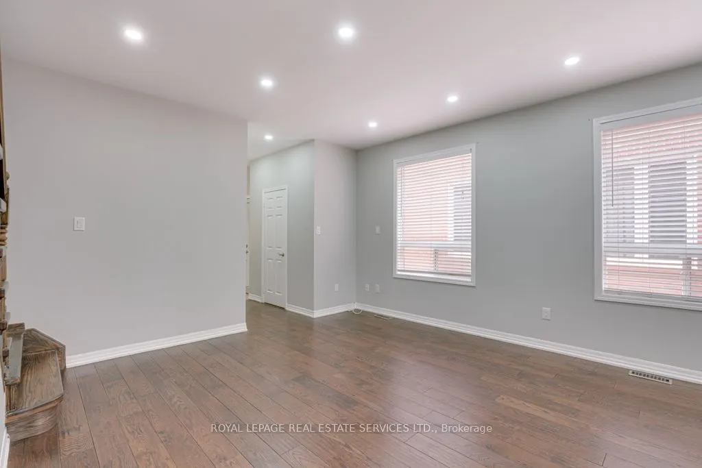 1327 Weir Chase, #Upper