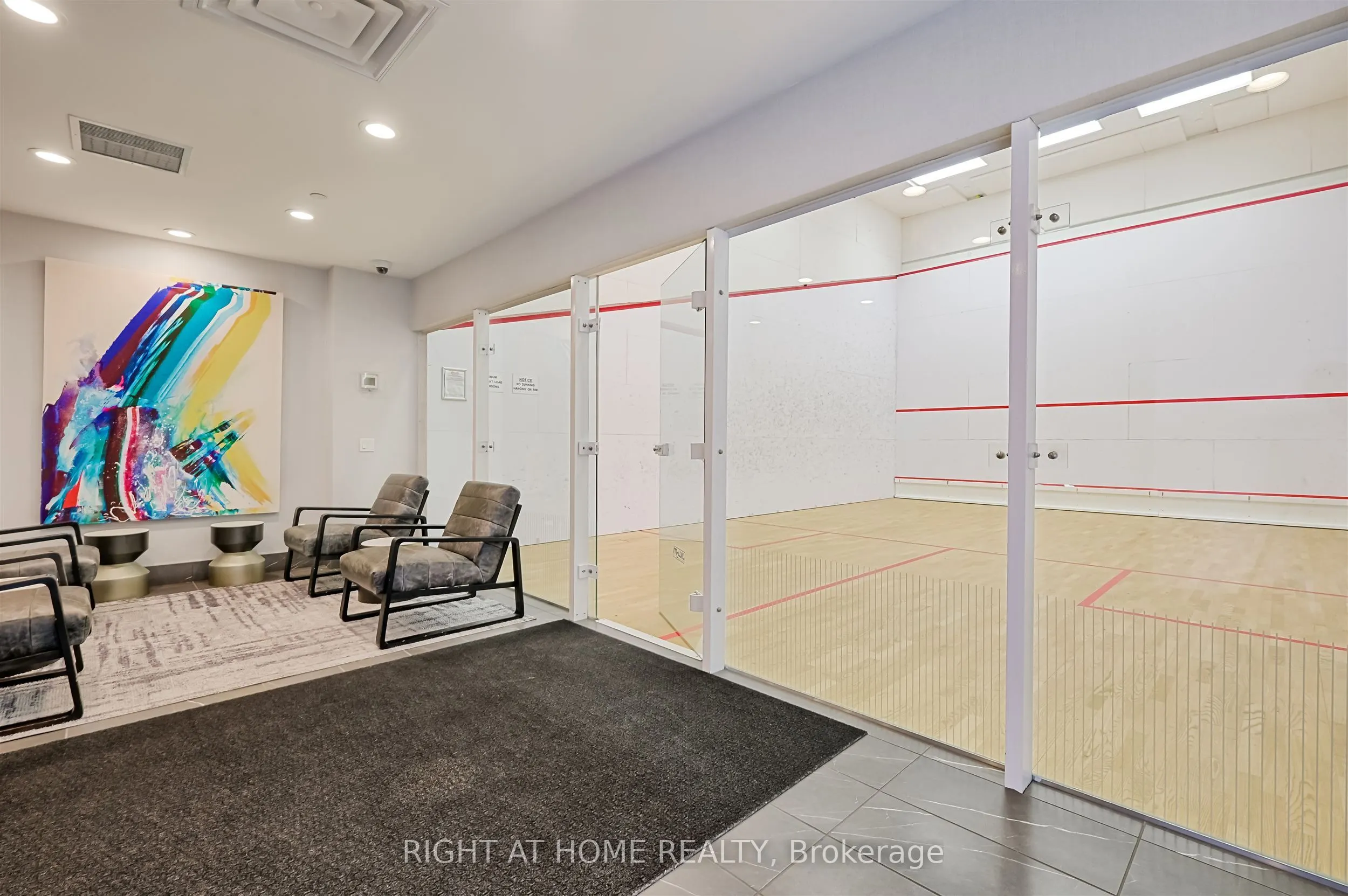 10 Park Lawn Road, #620