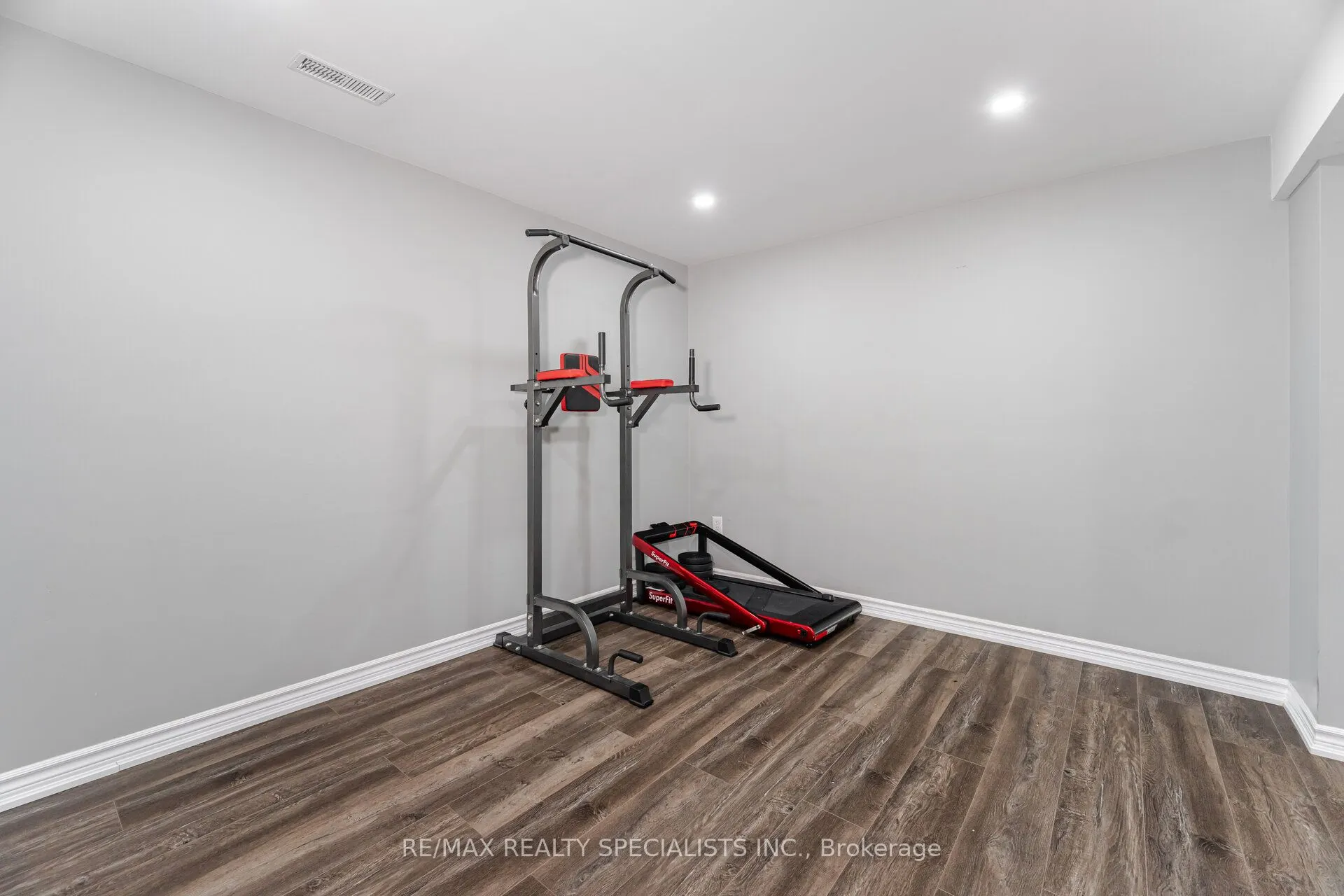 55 Golden Eagle Road