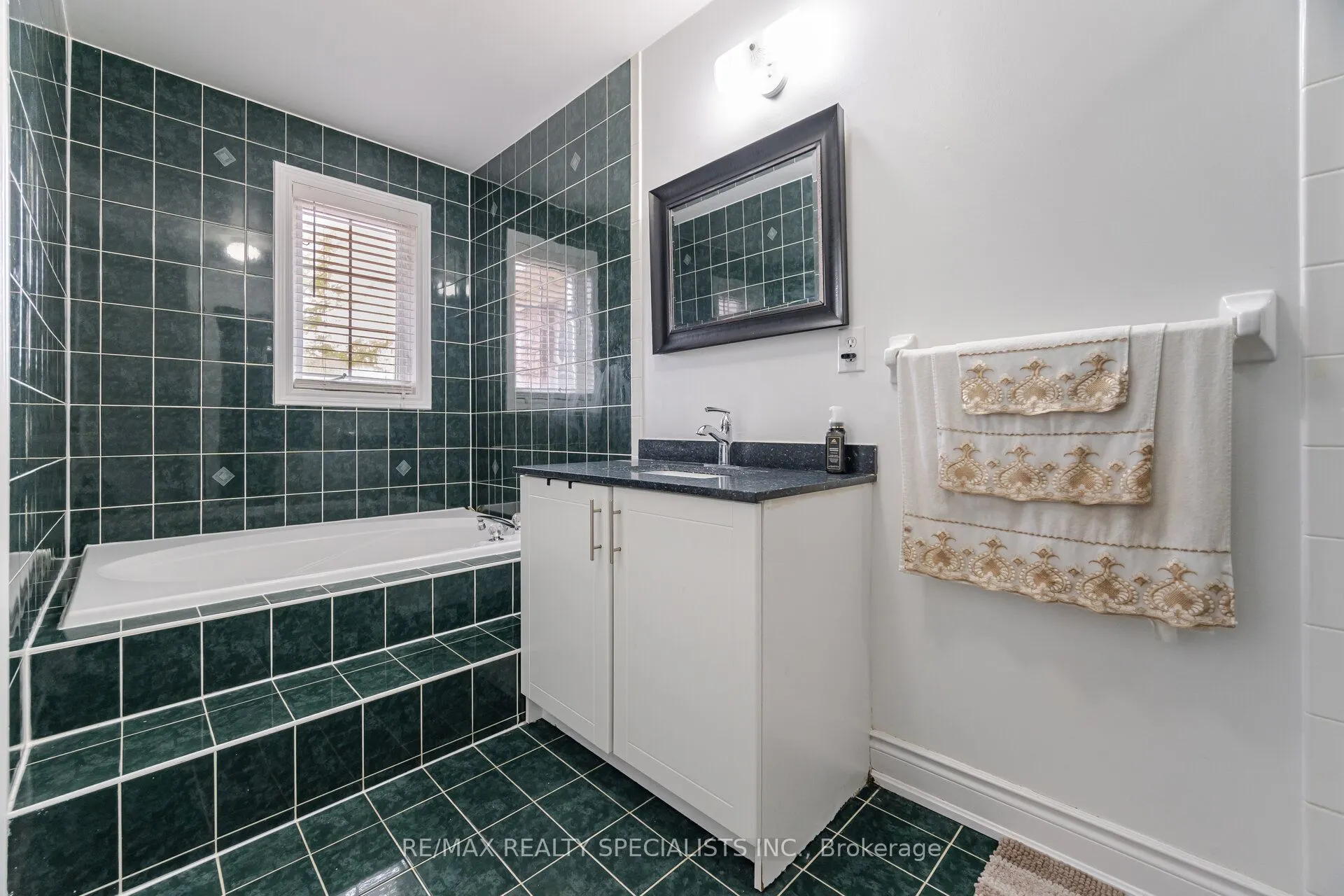 55 Golden Eagle Road