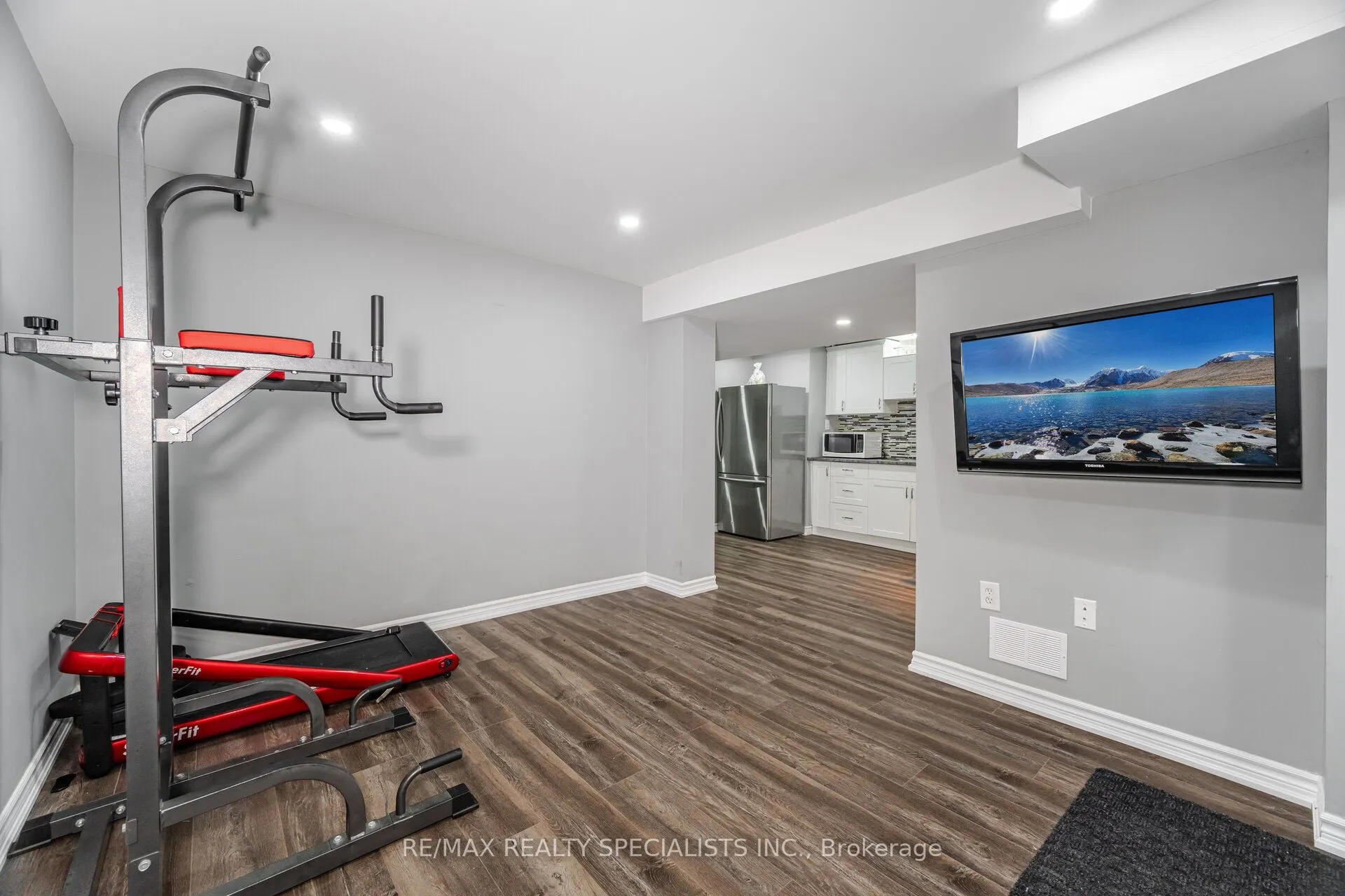 55 Golden Eagle Road
