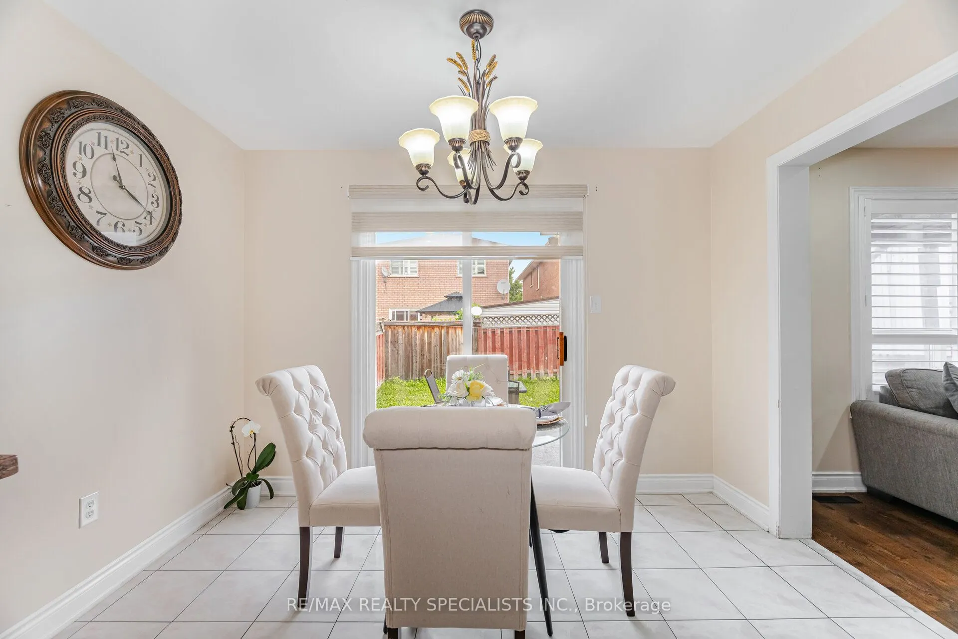 55 Golden Eagle Road