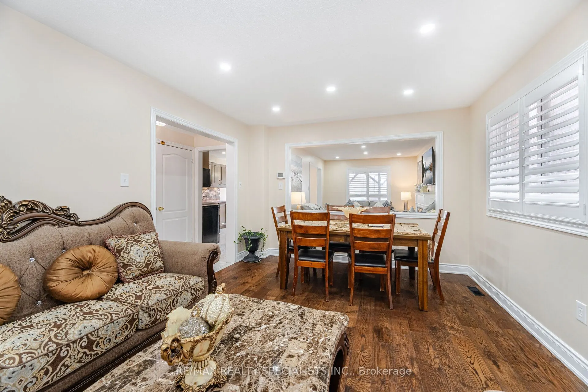 55 Golden Eagle Road
