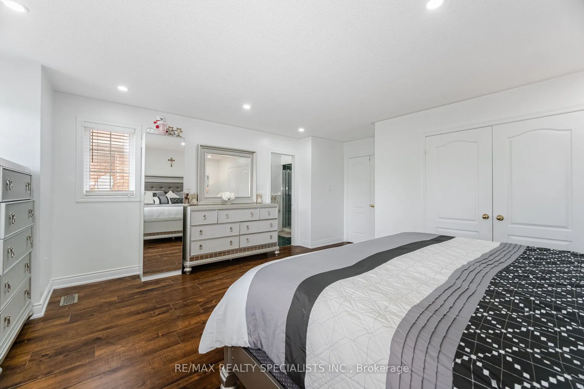 55 Golden Eagle Road