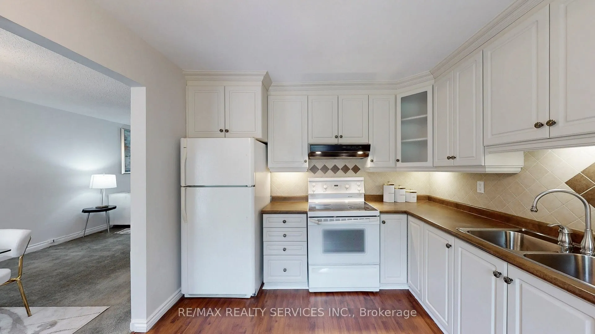 27 Glenforest Road