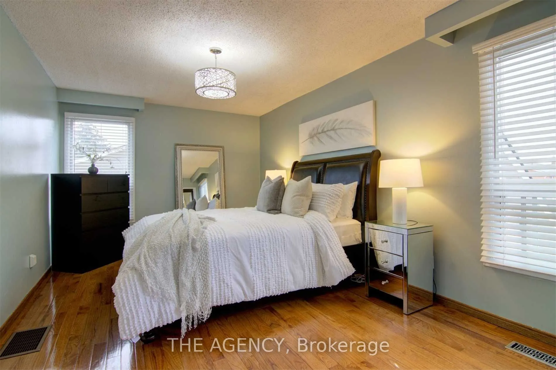 84 Carter Drive, #Upper