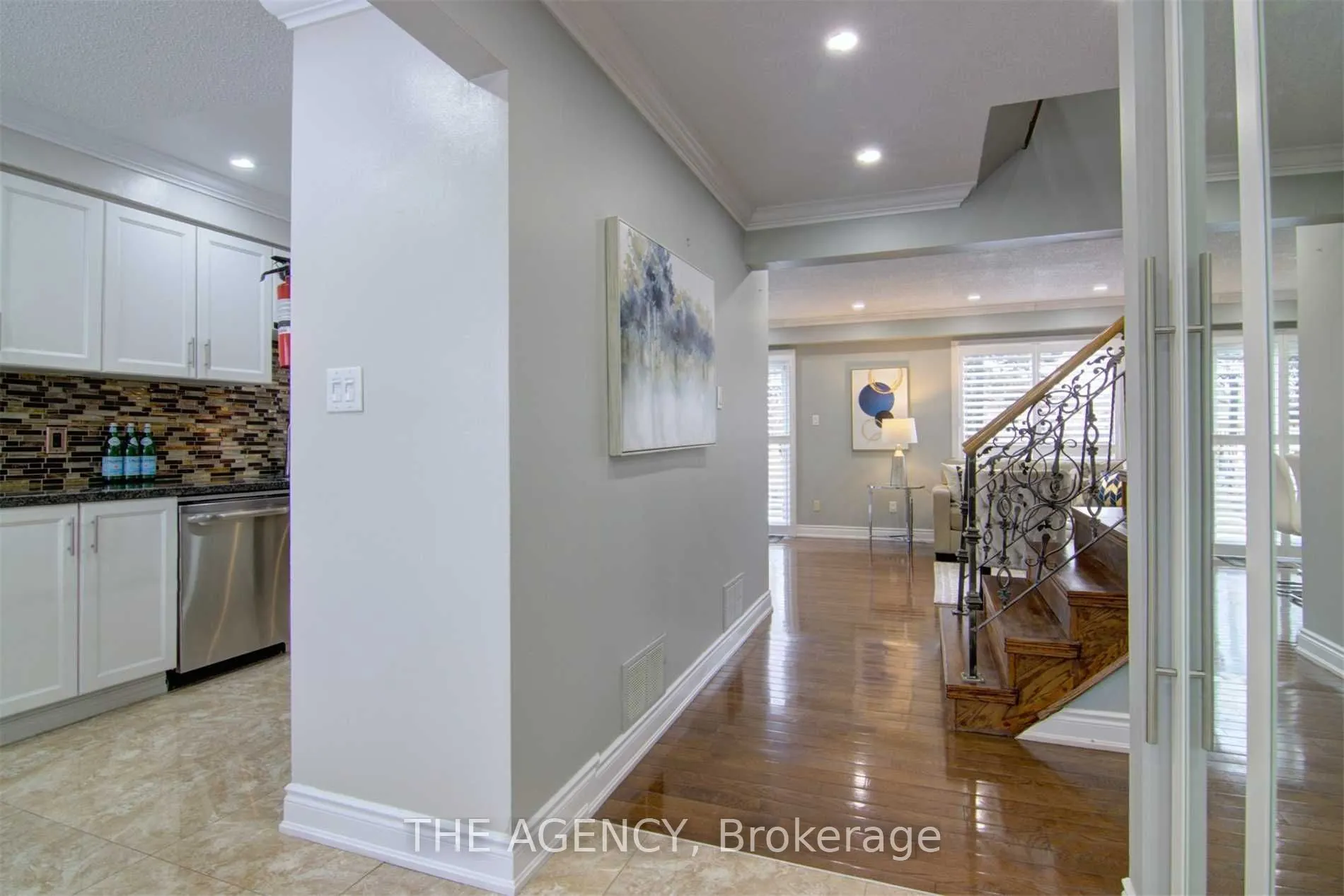 84 Carter Drive, #Upper
