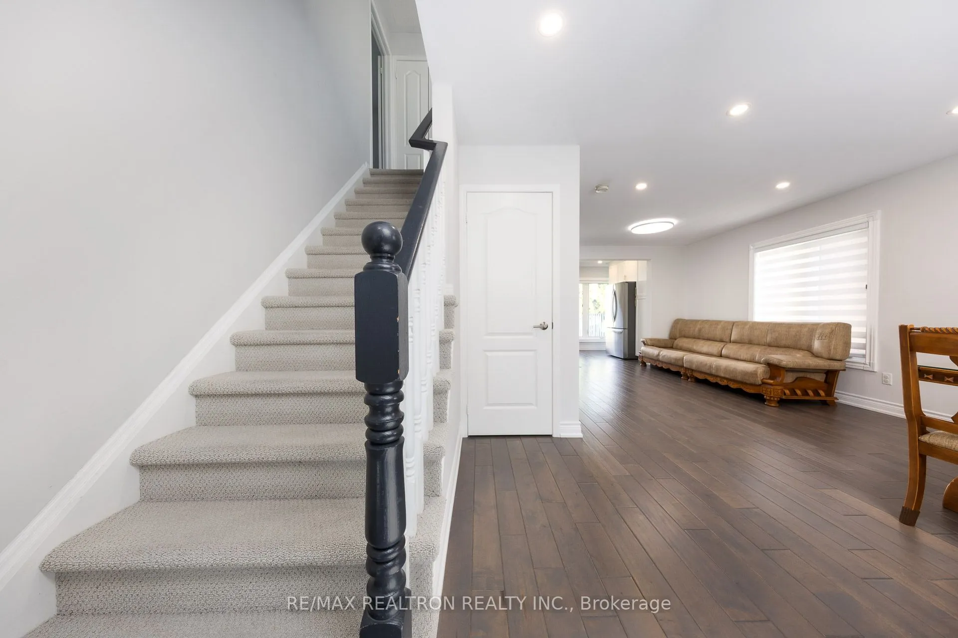 3959 Deepwood Heights