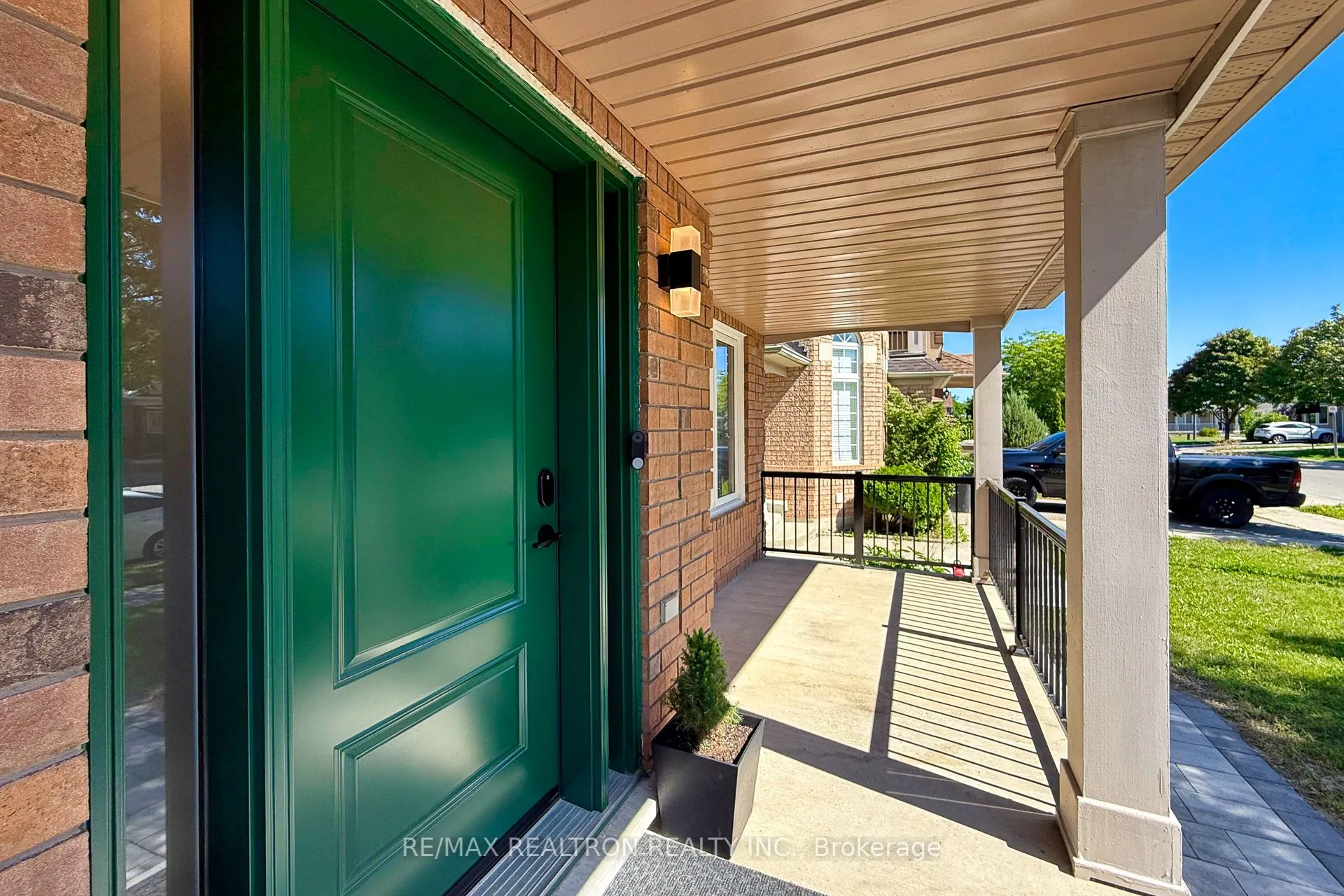 3959 Deepwood Heights