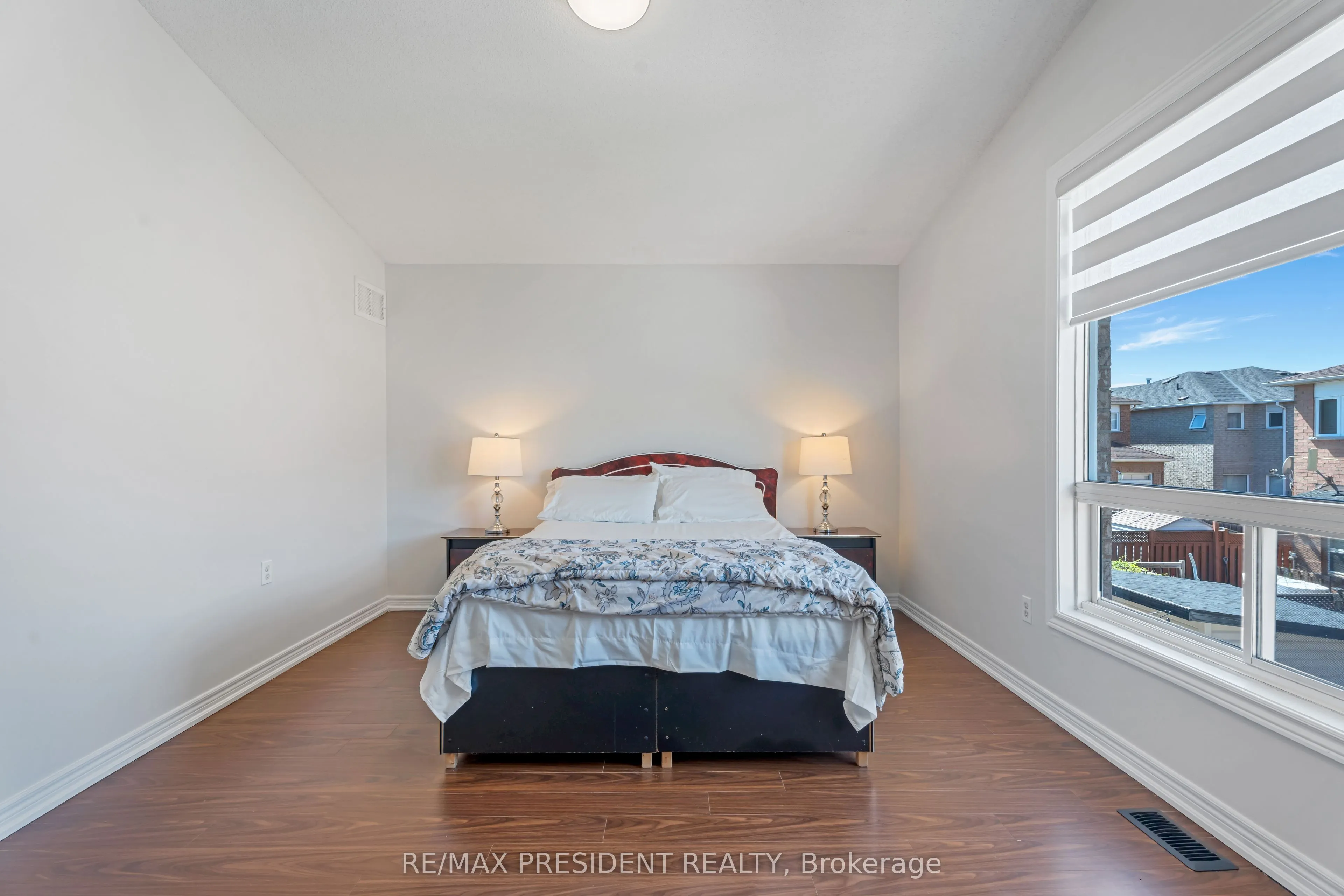 823 Ledbury Crescent