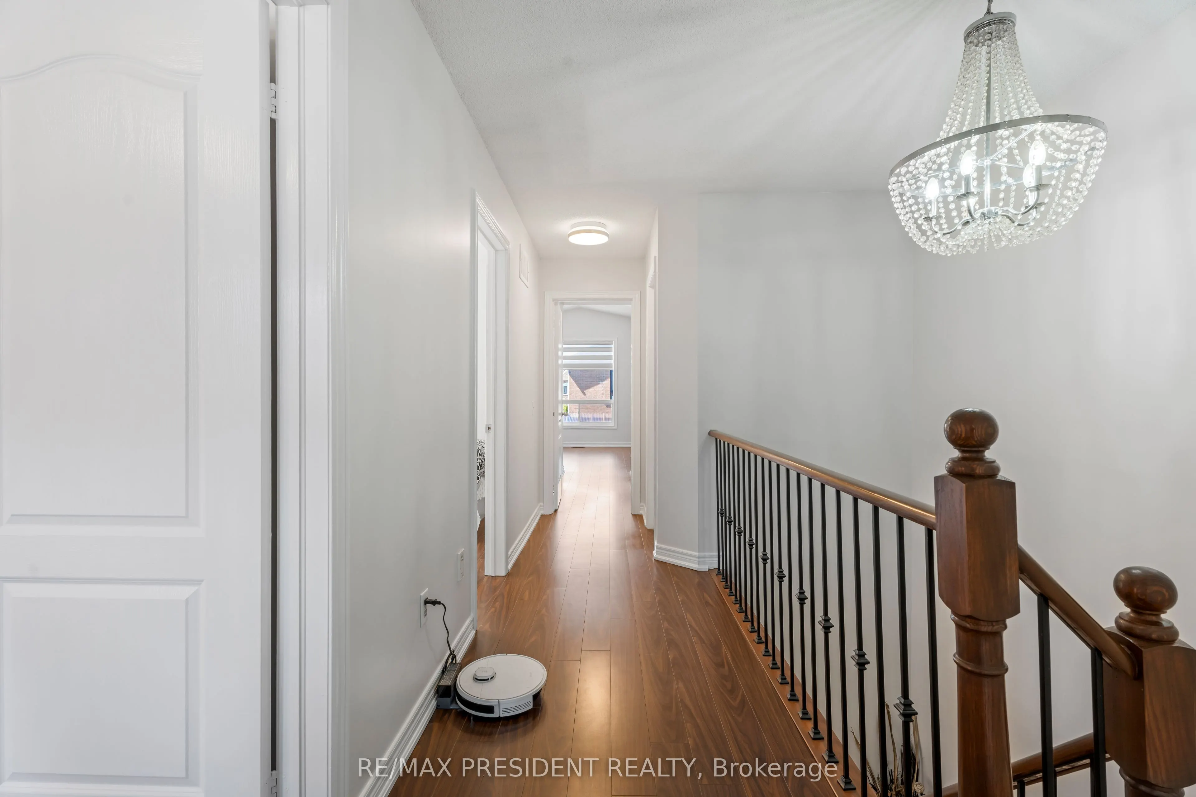 823 Ledbury Crescent