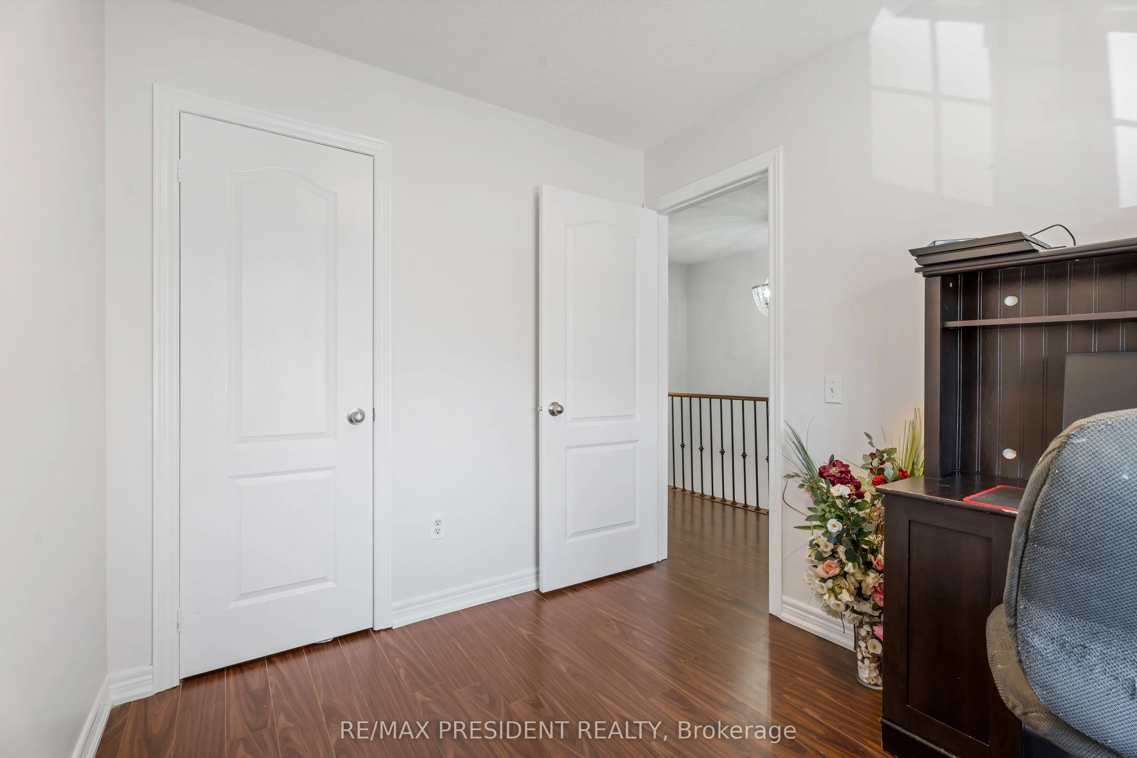 823 Ledbury Crescent
