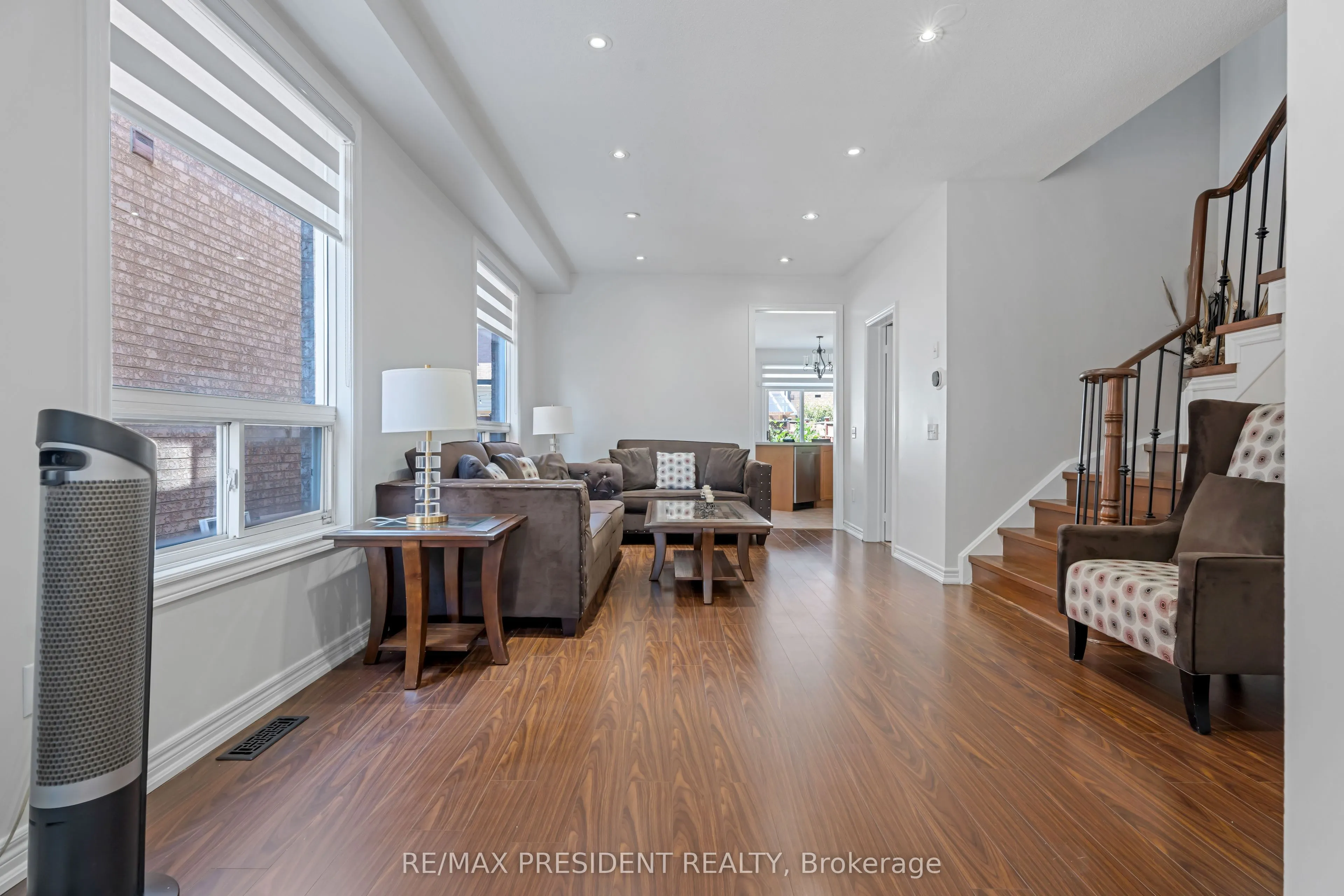 823 Ledbury Crescent