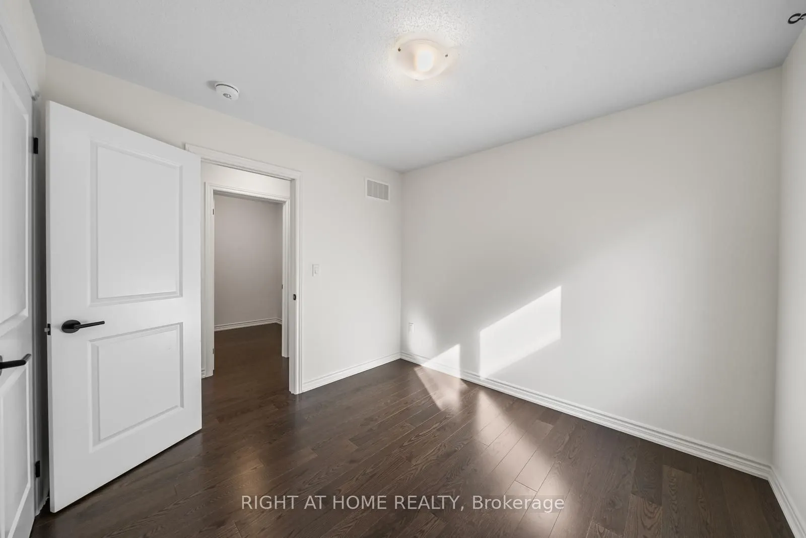 471 Bergamot Avenue