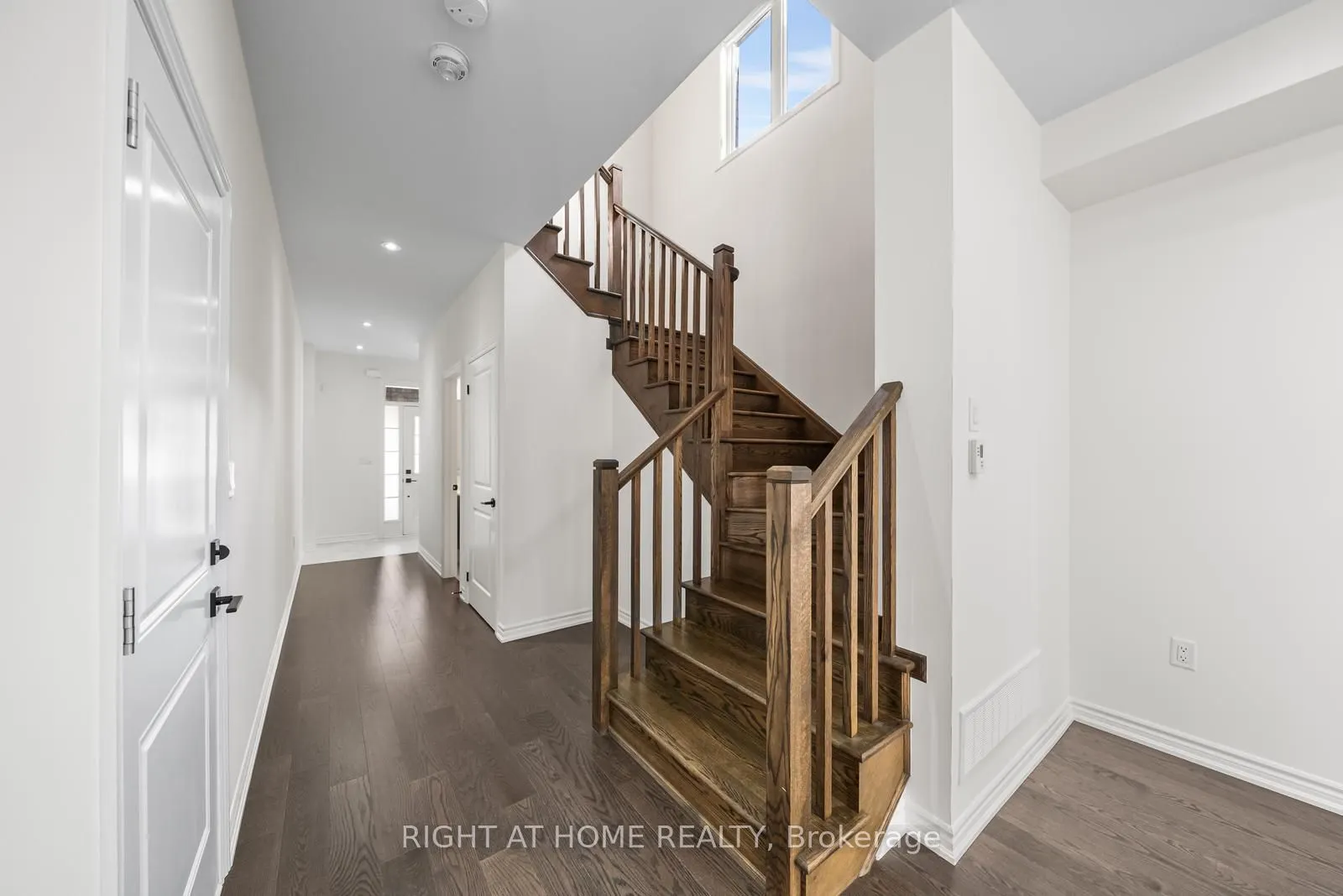 471 Bergamot Avenue