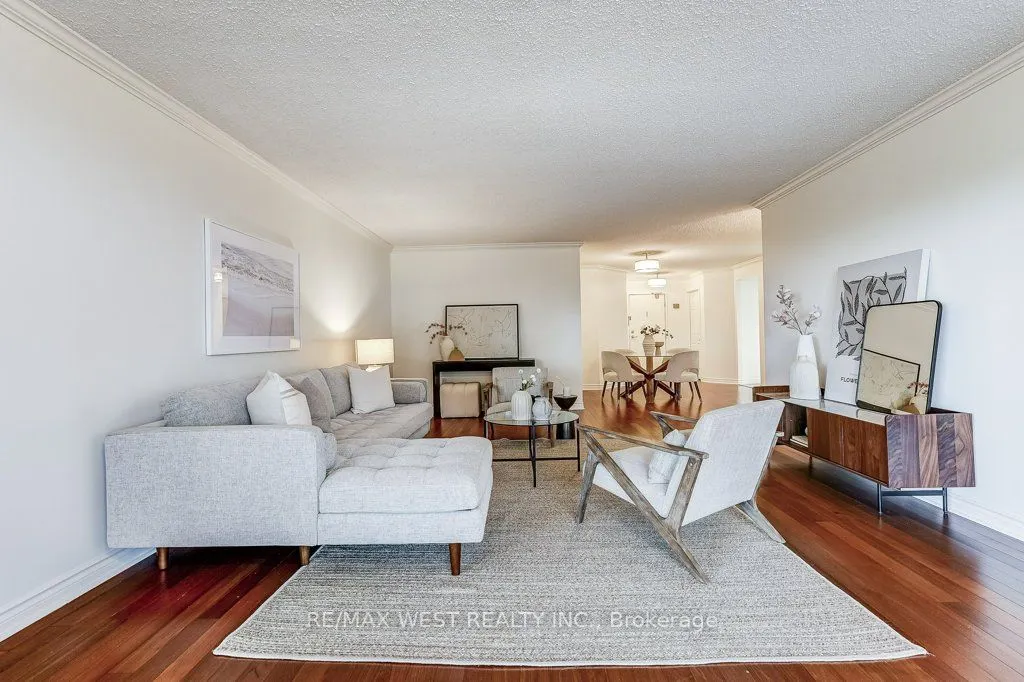 1237 North Shore Boulevard E, #707
