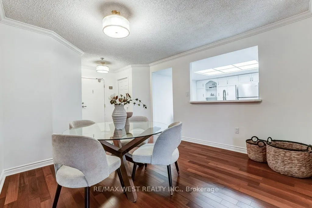 1237 North Shore Boulevard E, #707