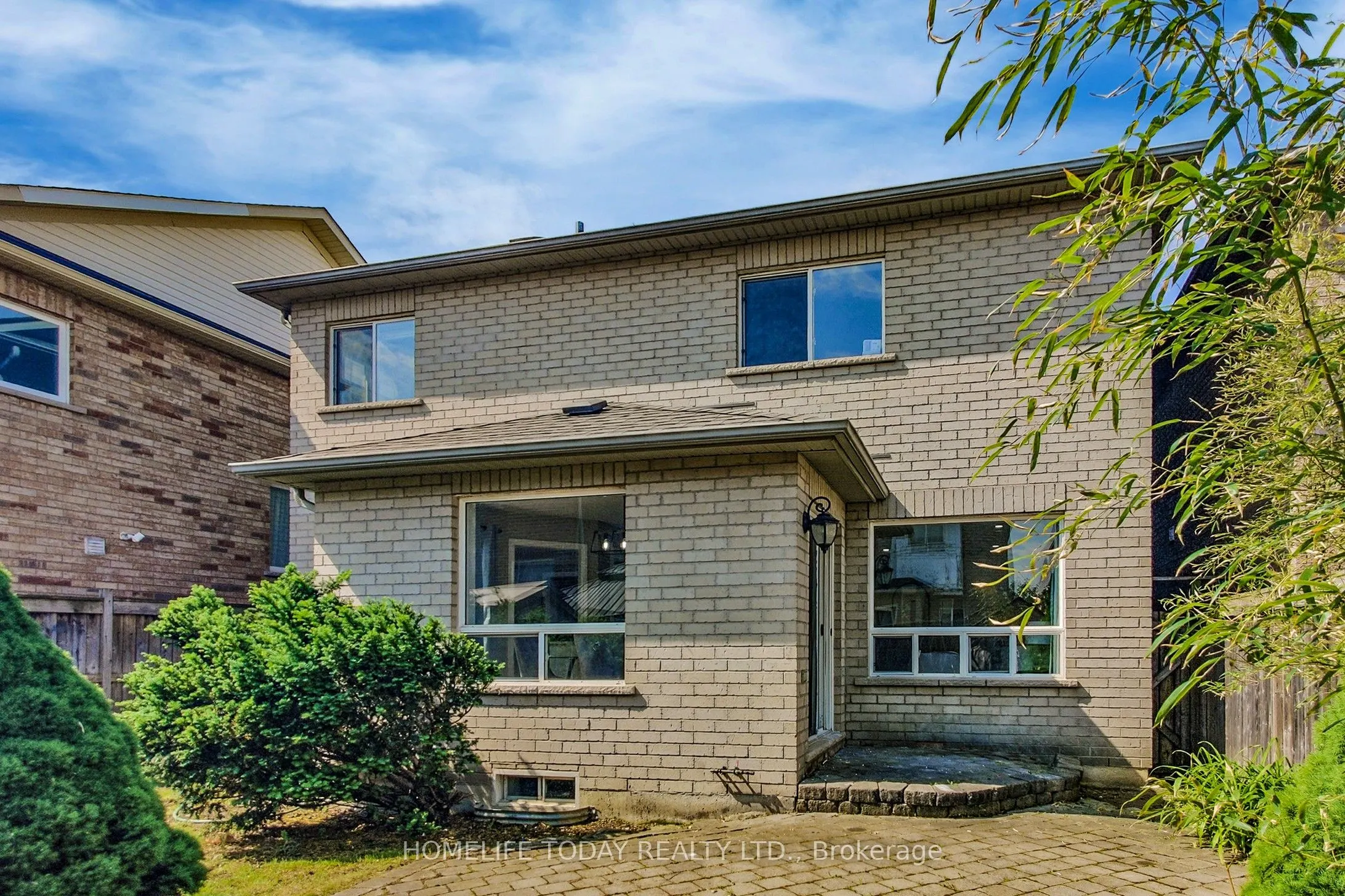 7 Colbeck Crescent