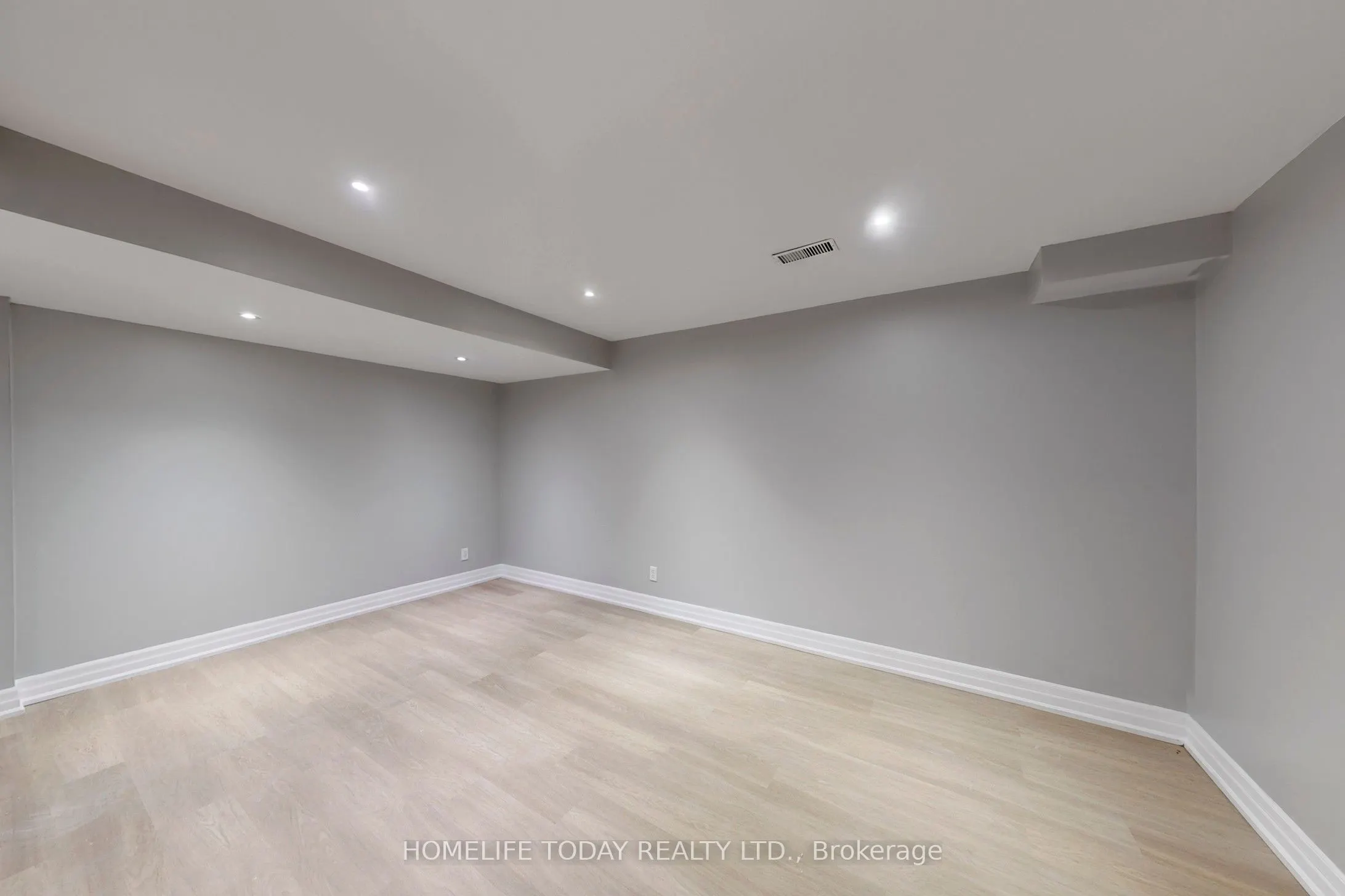 7 Colbeck Crescent