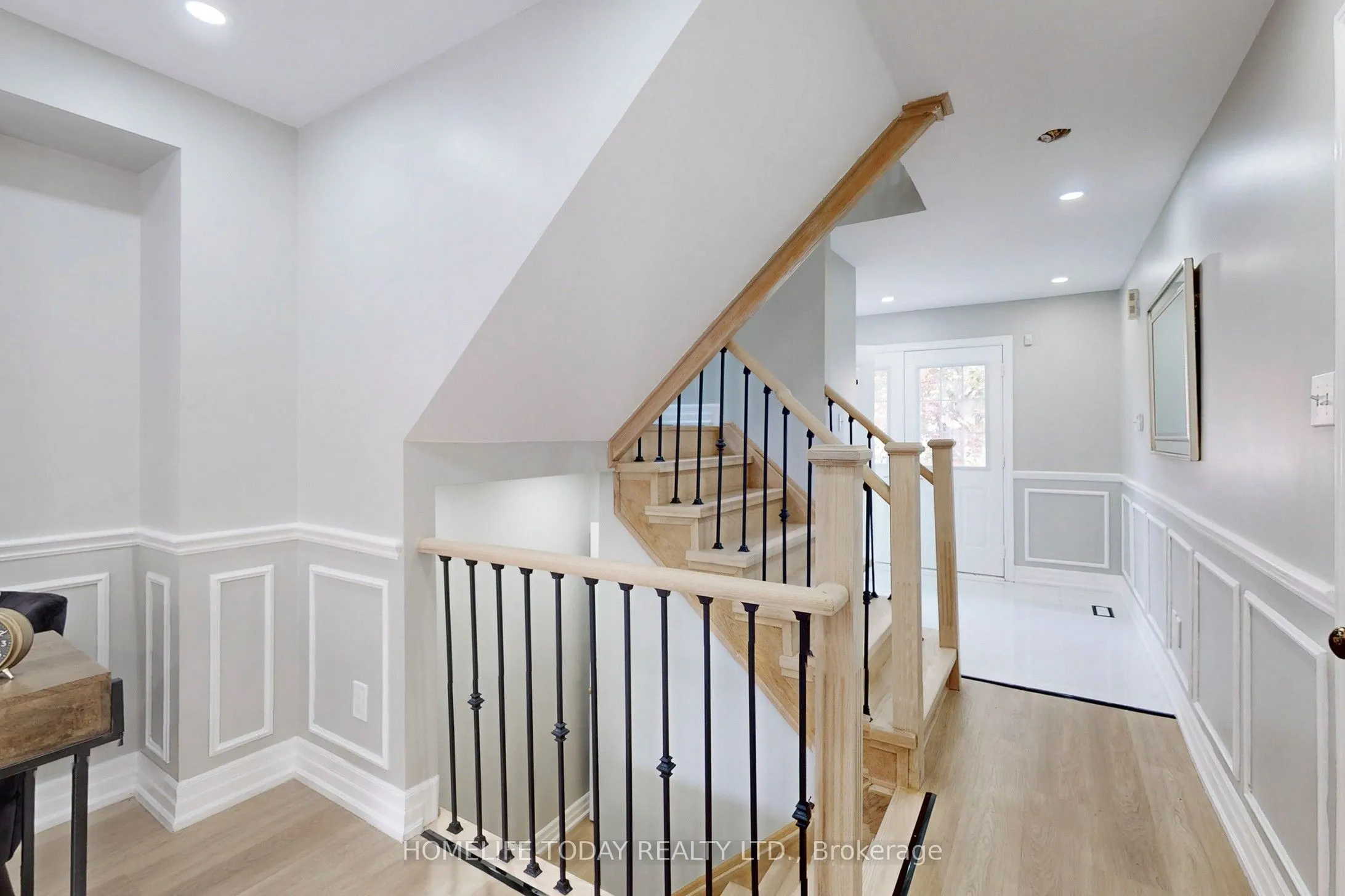 7 Colbeck Crescent