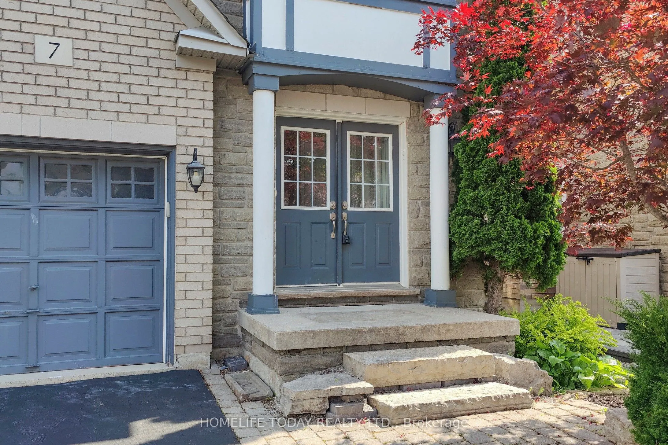 7 Colbeck Crescent