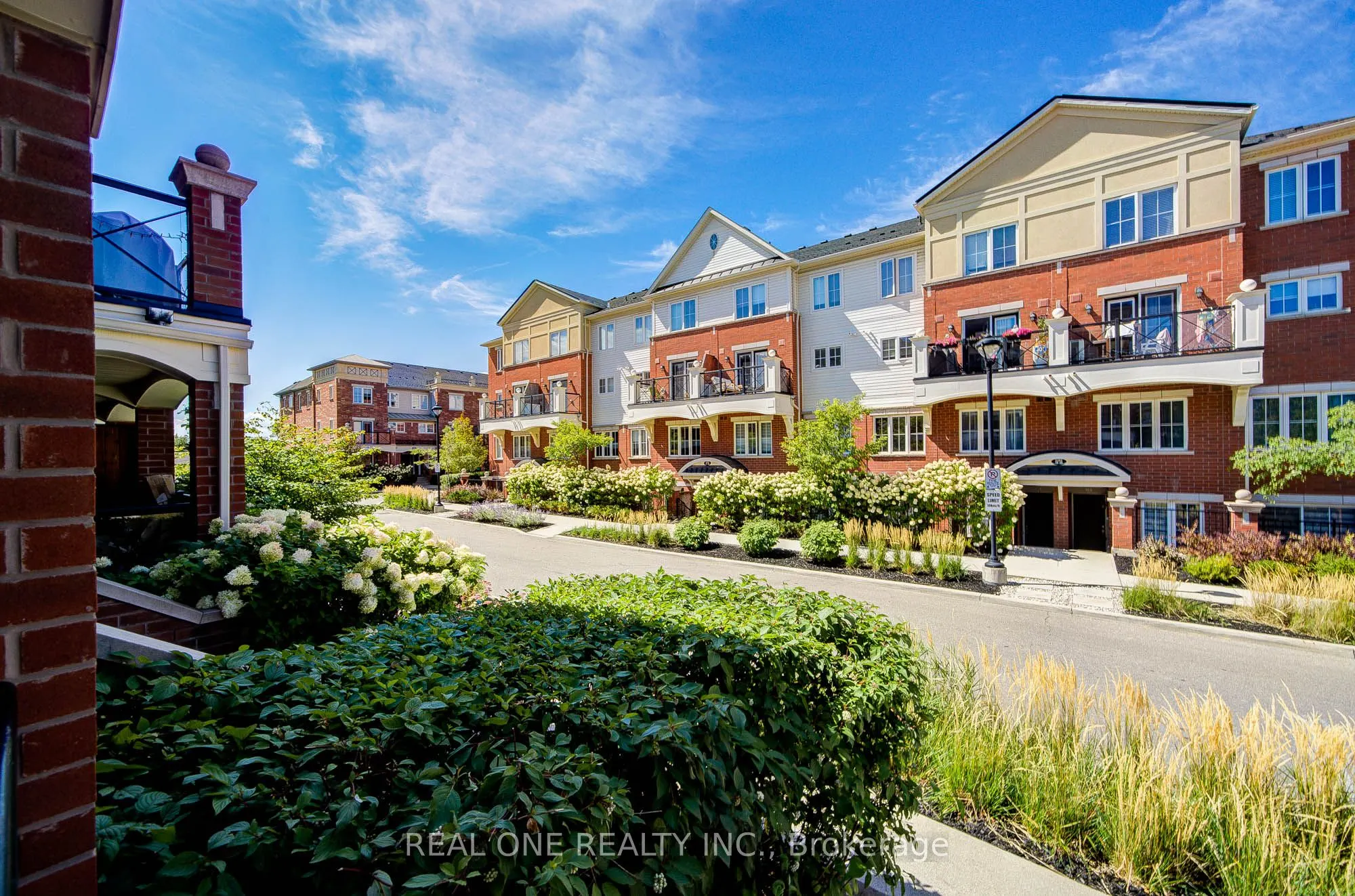 2480 Post Road, #29