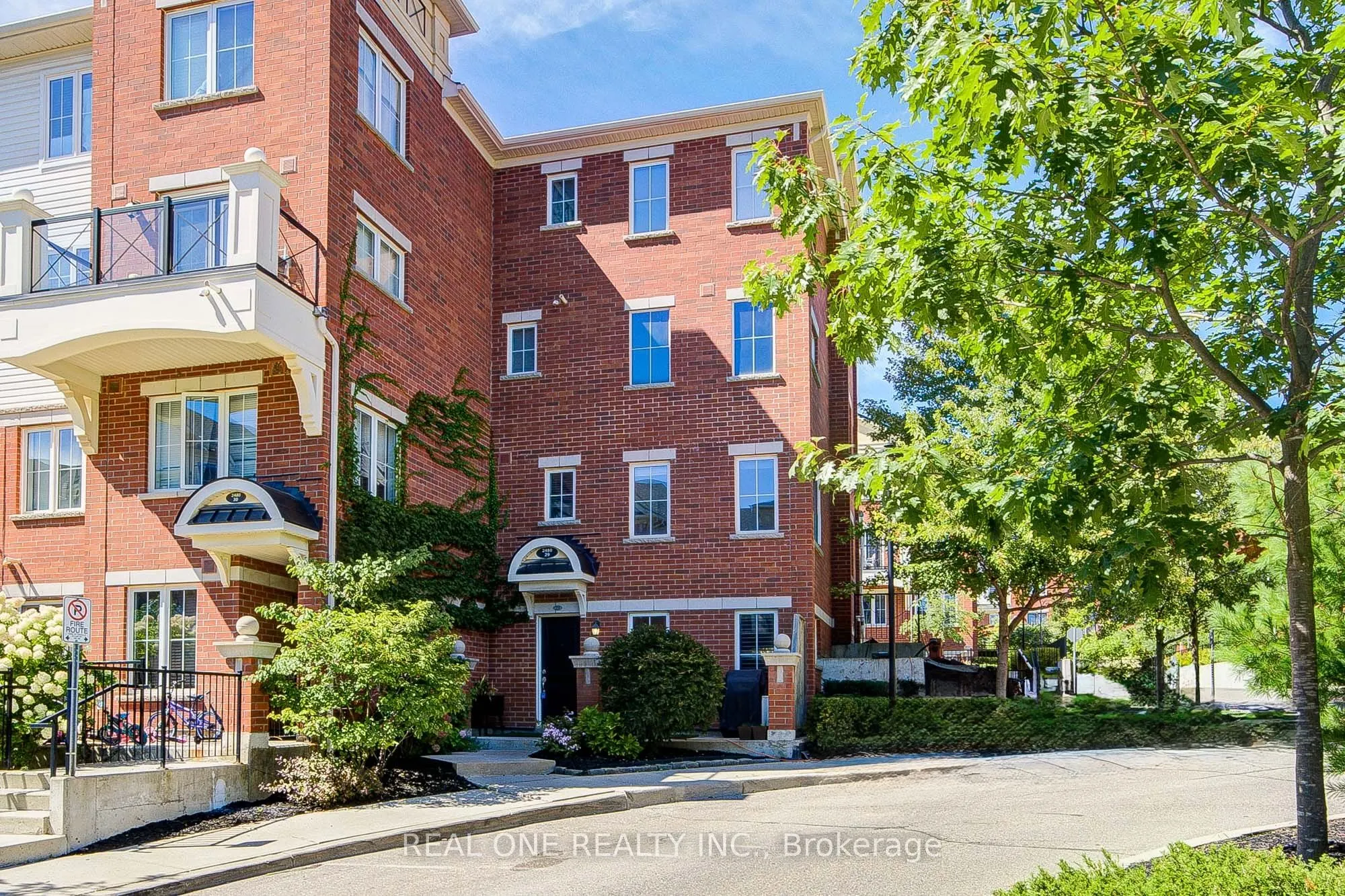 2480 Post Road, #29