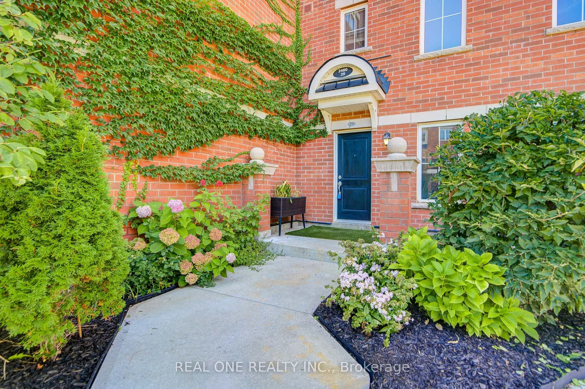 2480 Post Road, #29