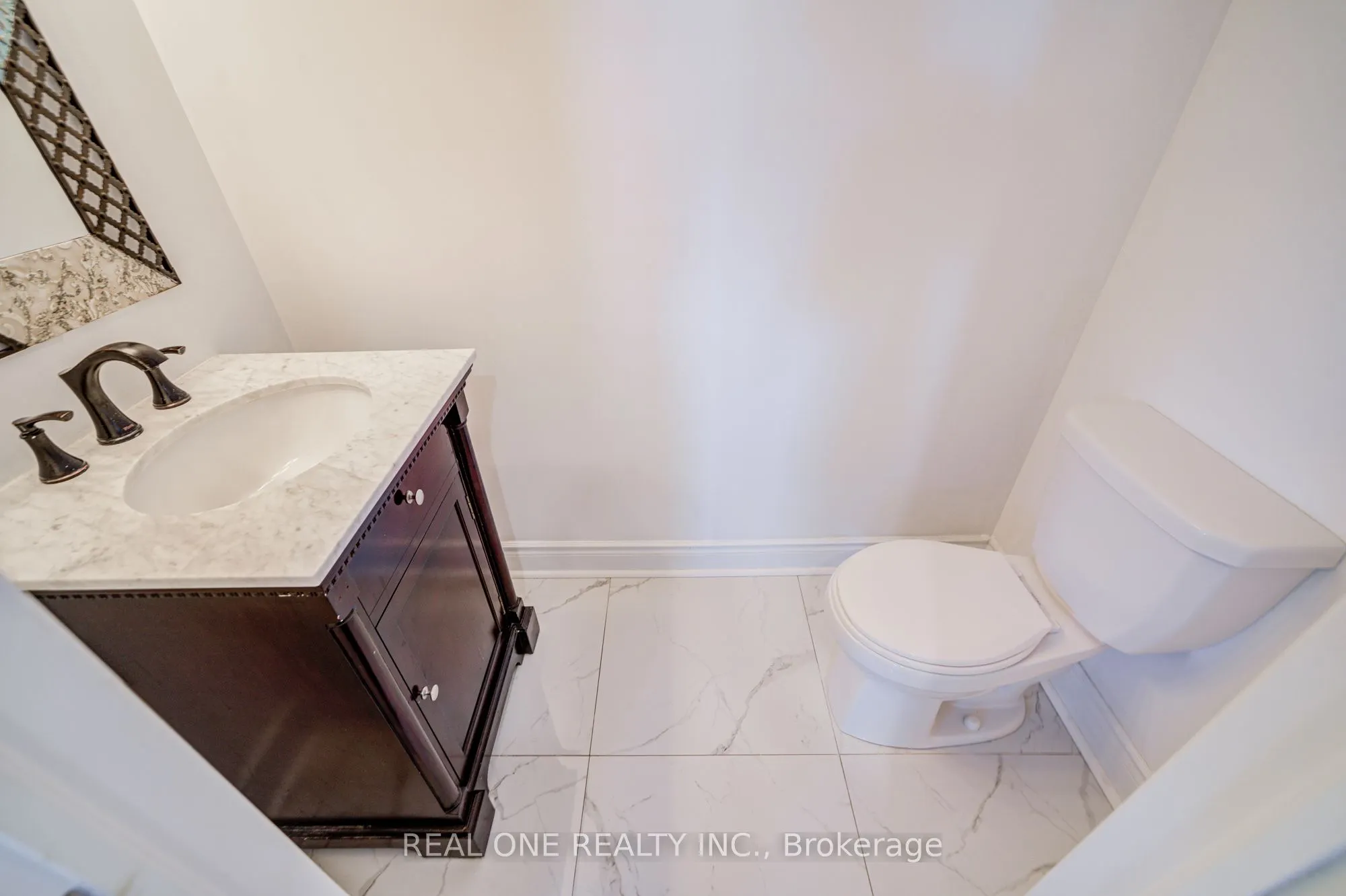 2480 Post Road, #29