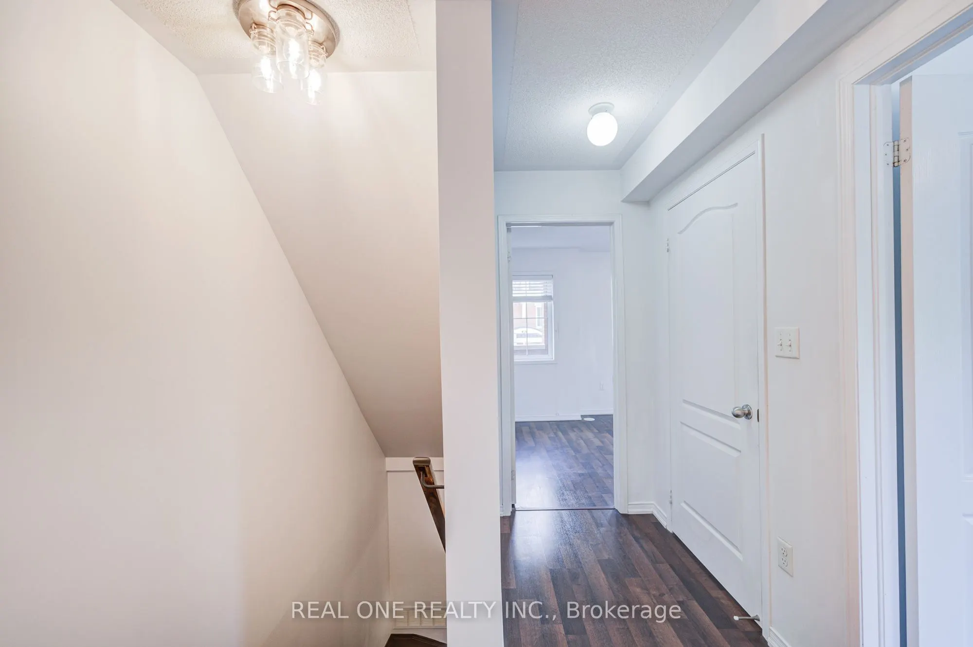 2480 Post Road, #29
