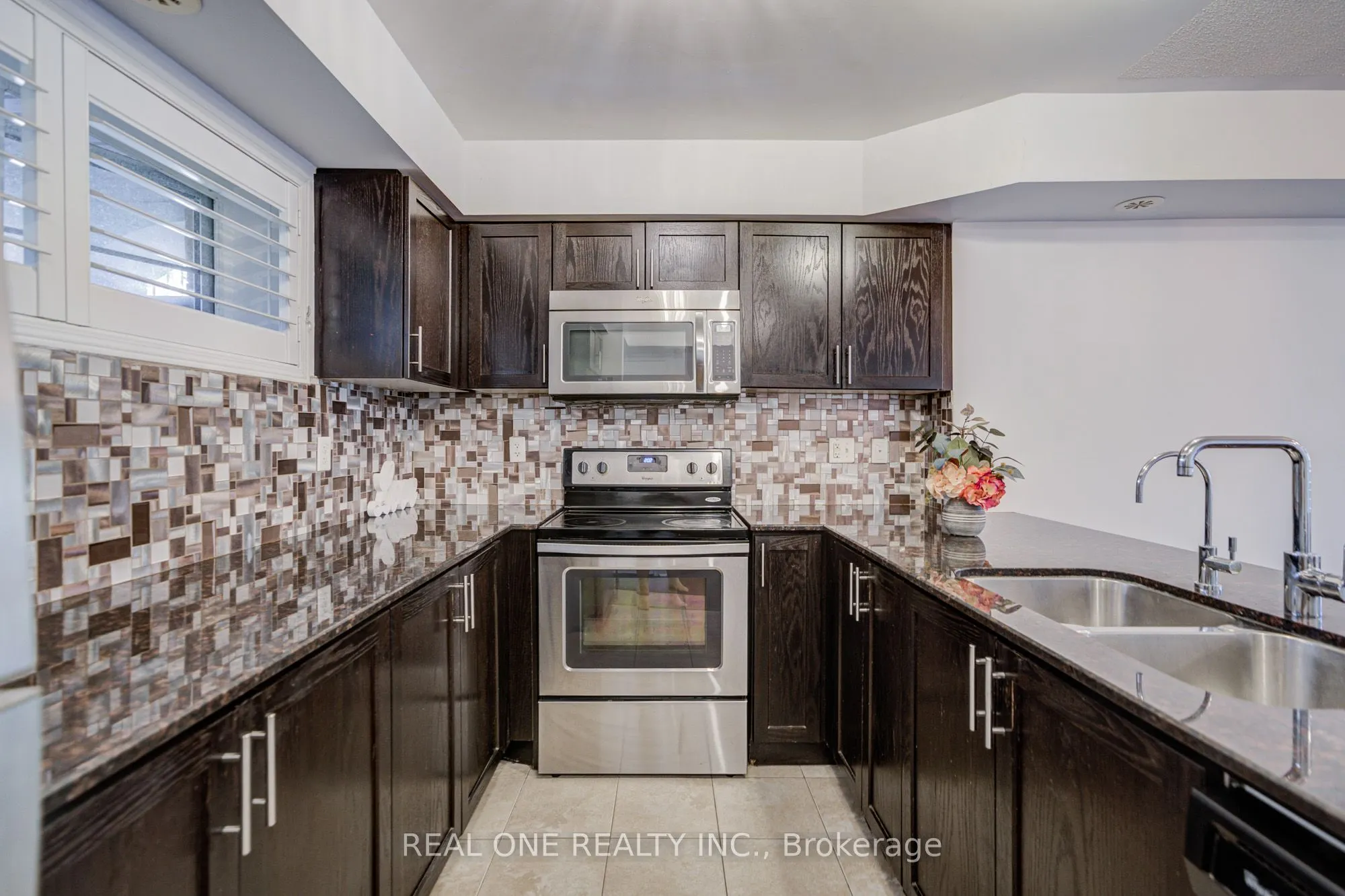 2480 Post Road, #29