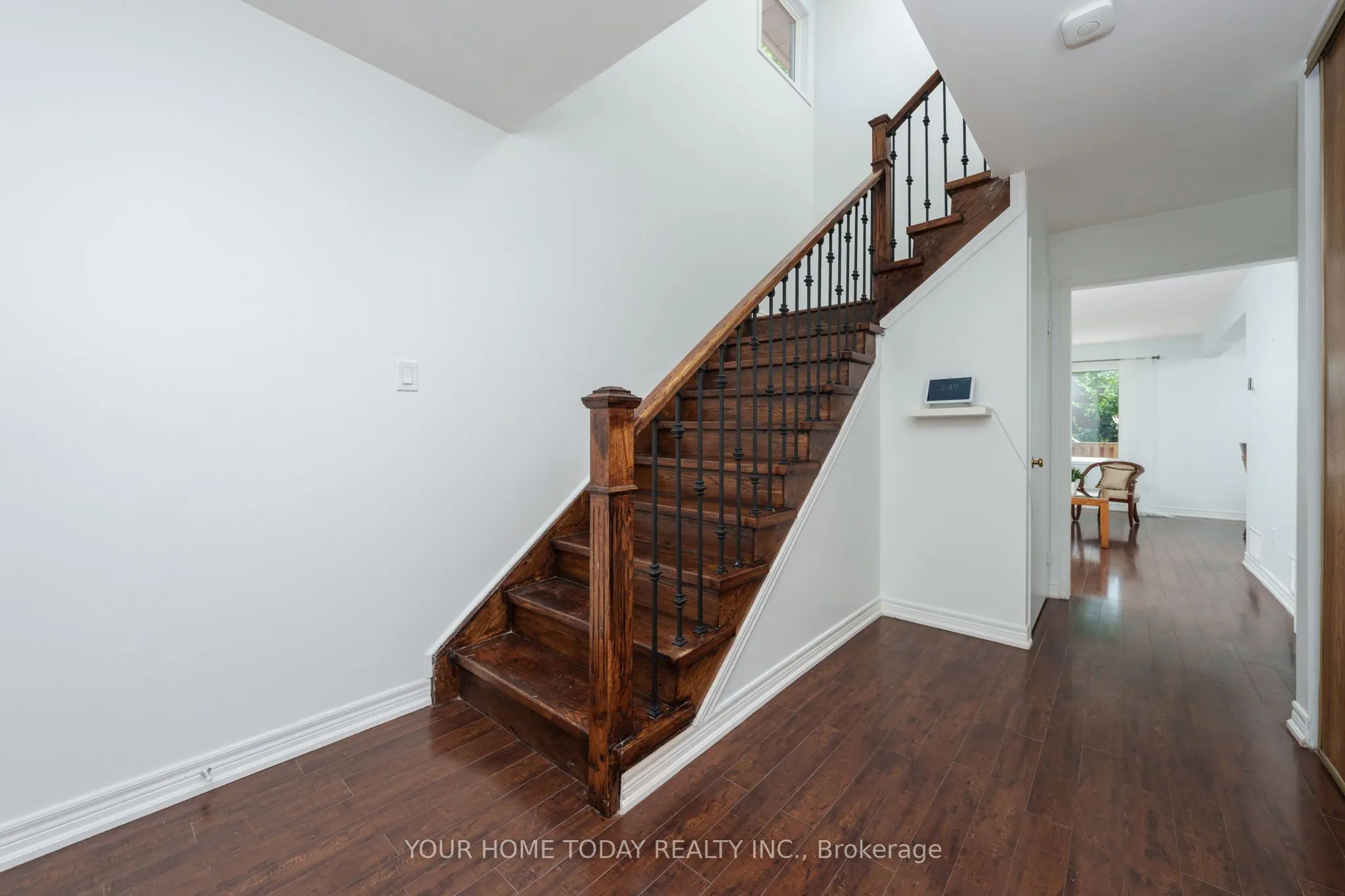 18 Alabaster Drive