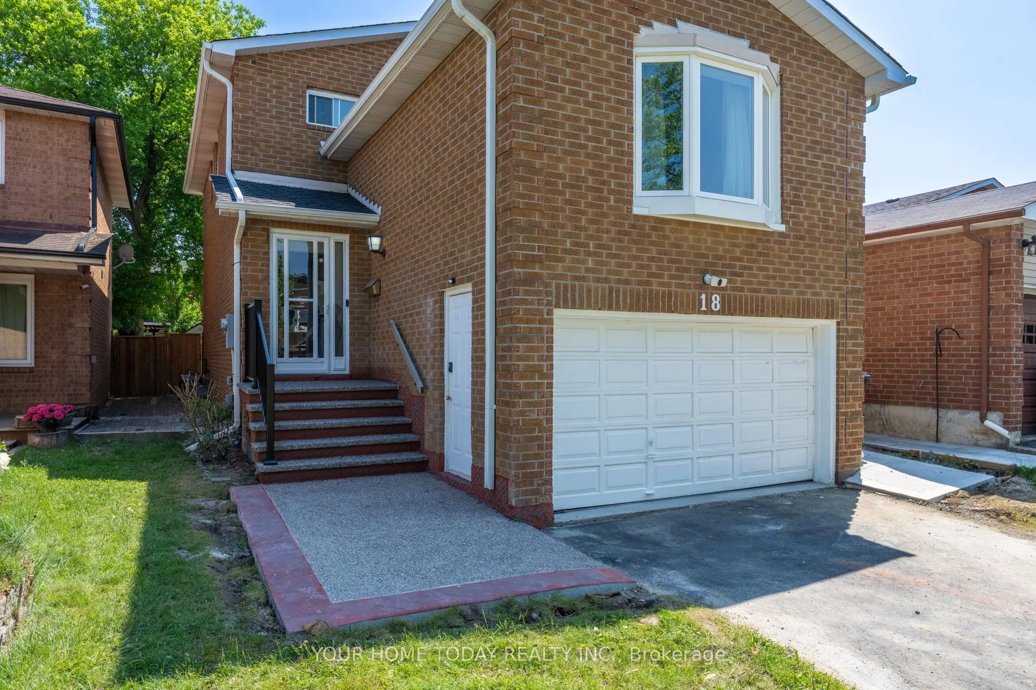 18 Alabaster Drive