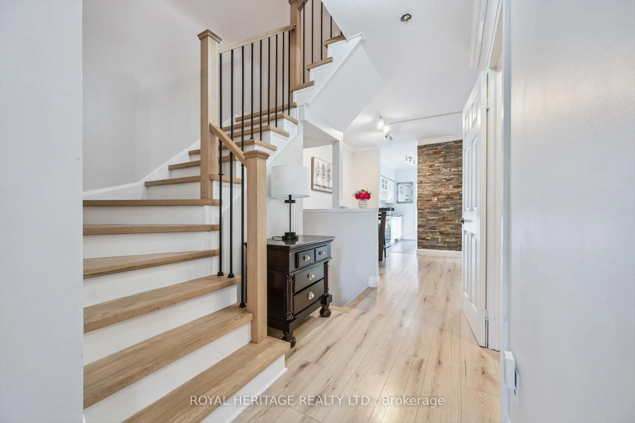 2381 Dalebrook Drive