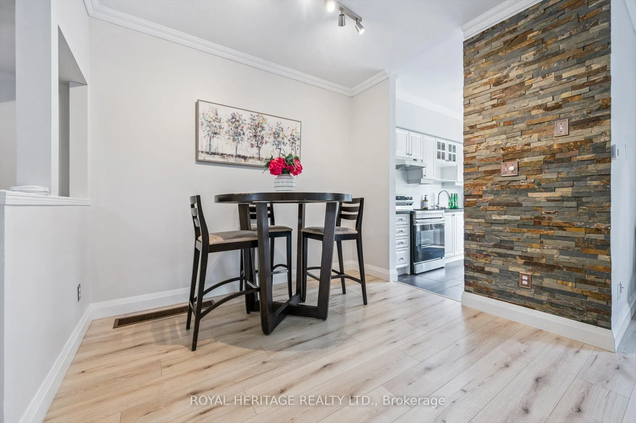 2381 Dalebrook Drive