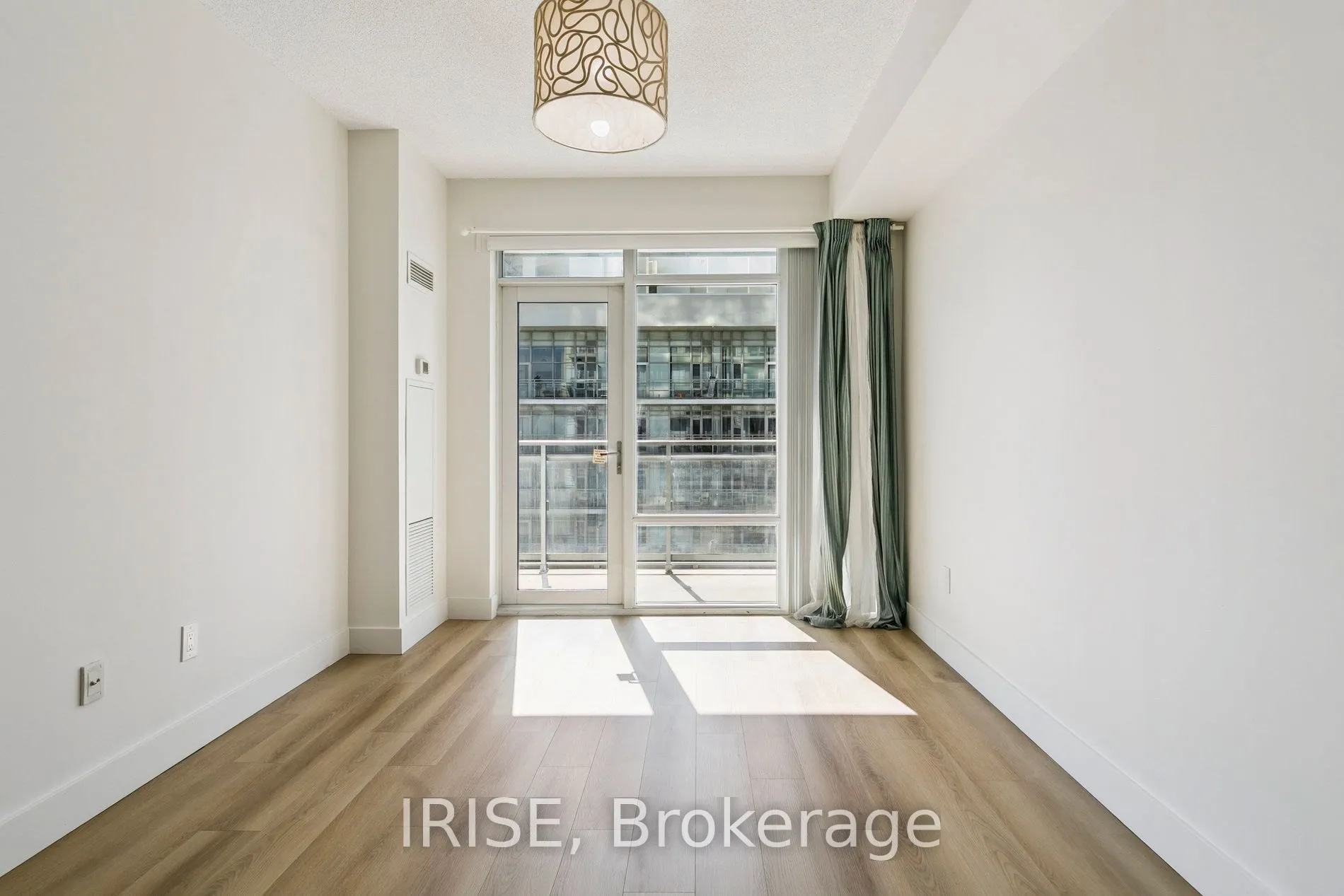 360 Square One Drive, #2103