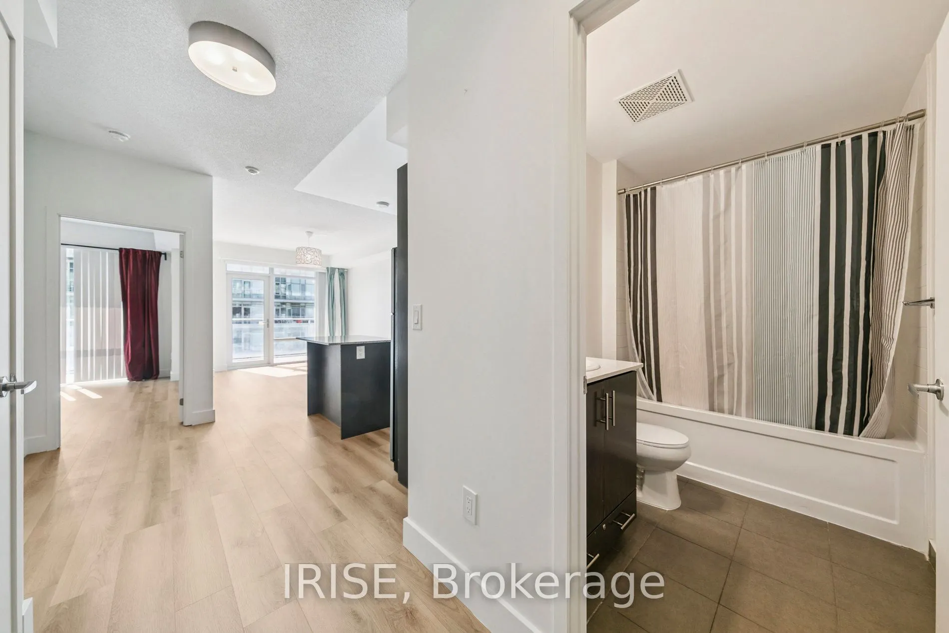 360 Square One Drive, #2103