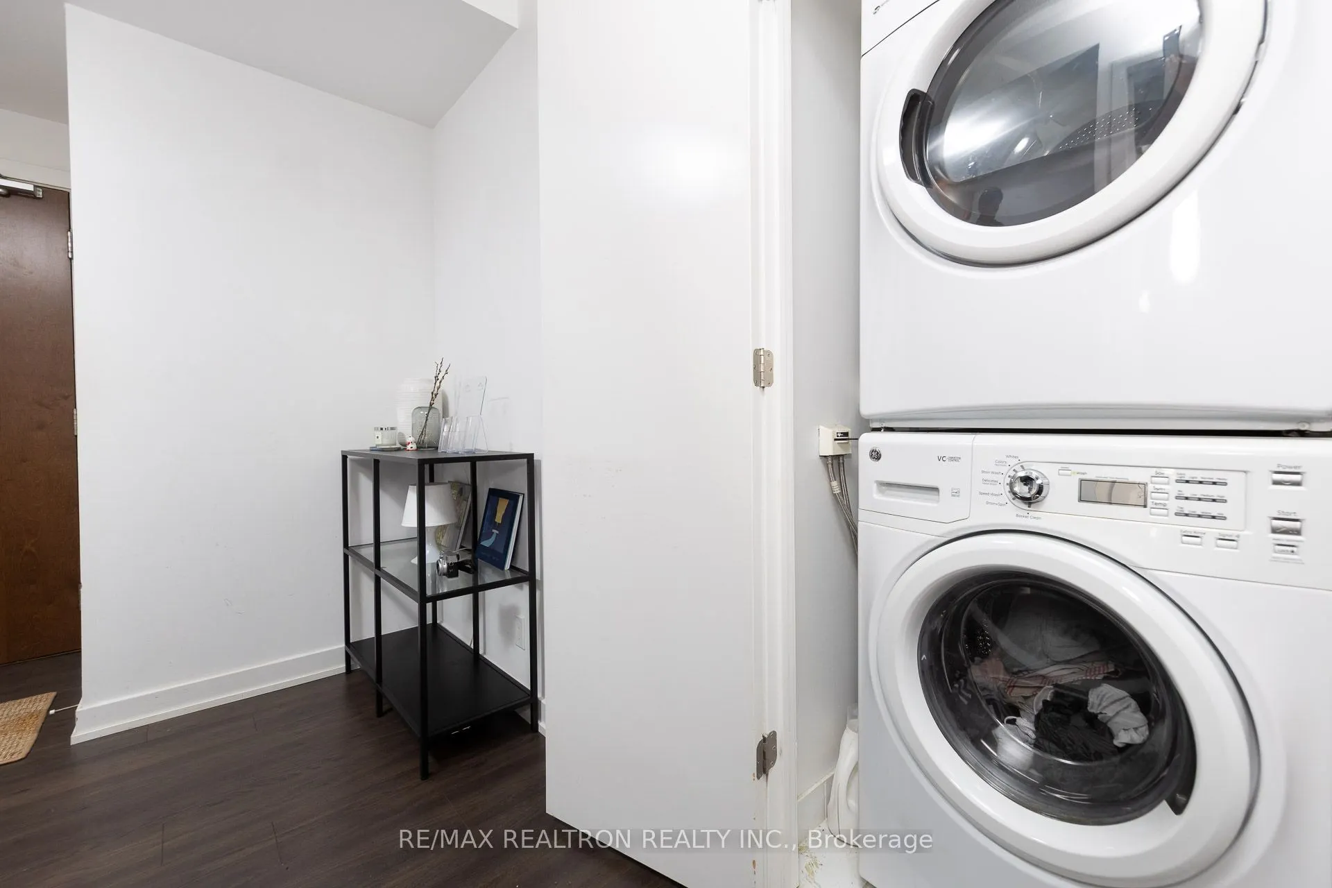 2220 Lakeshore Boulevard W, #1607
